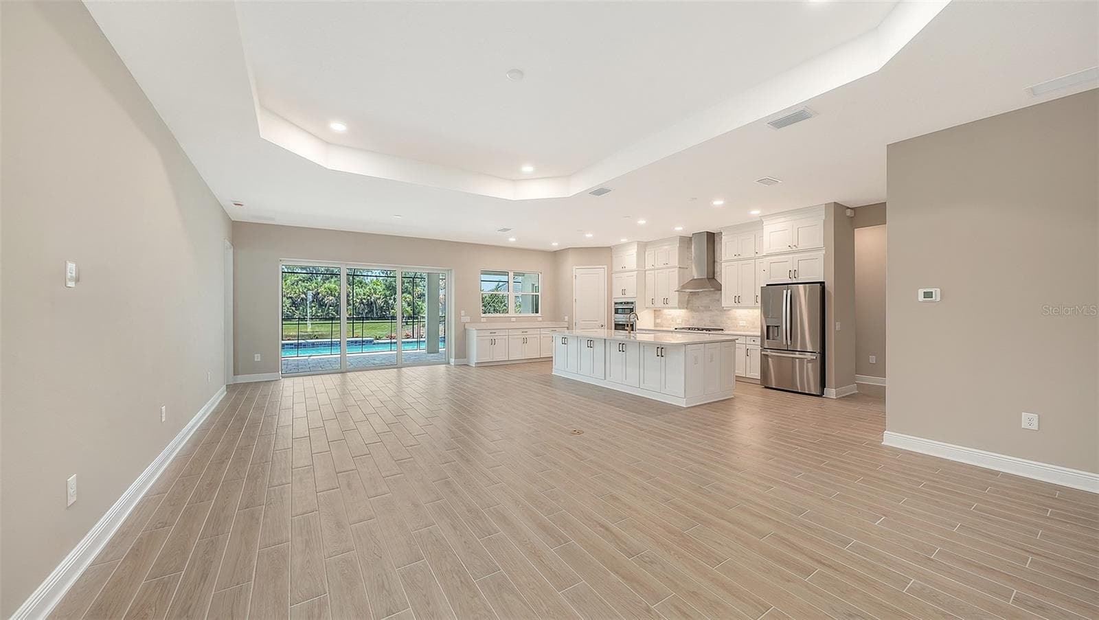 Single Family Residence at 6336 LAKE WOODRUFF CT, SARASOTA, photo 5 of 58