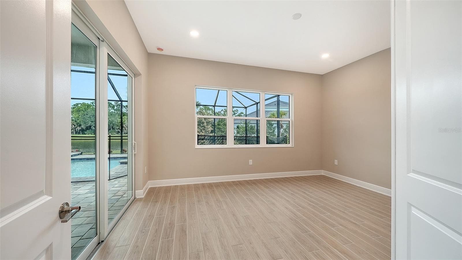Single Family Residence at 6336 LAKE WOODRUFF CT, SARASOTA, photo 45 of 58