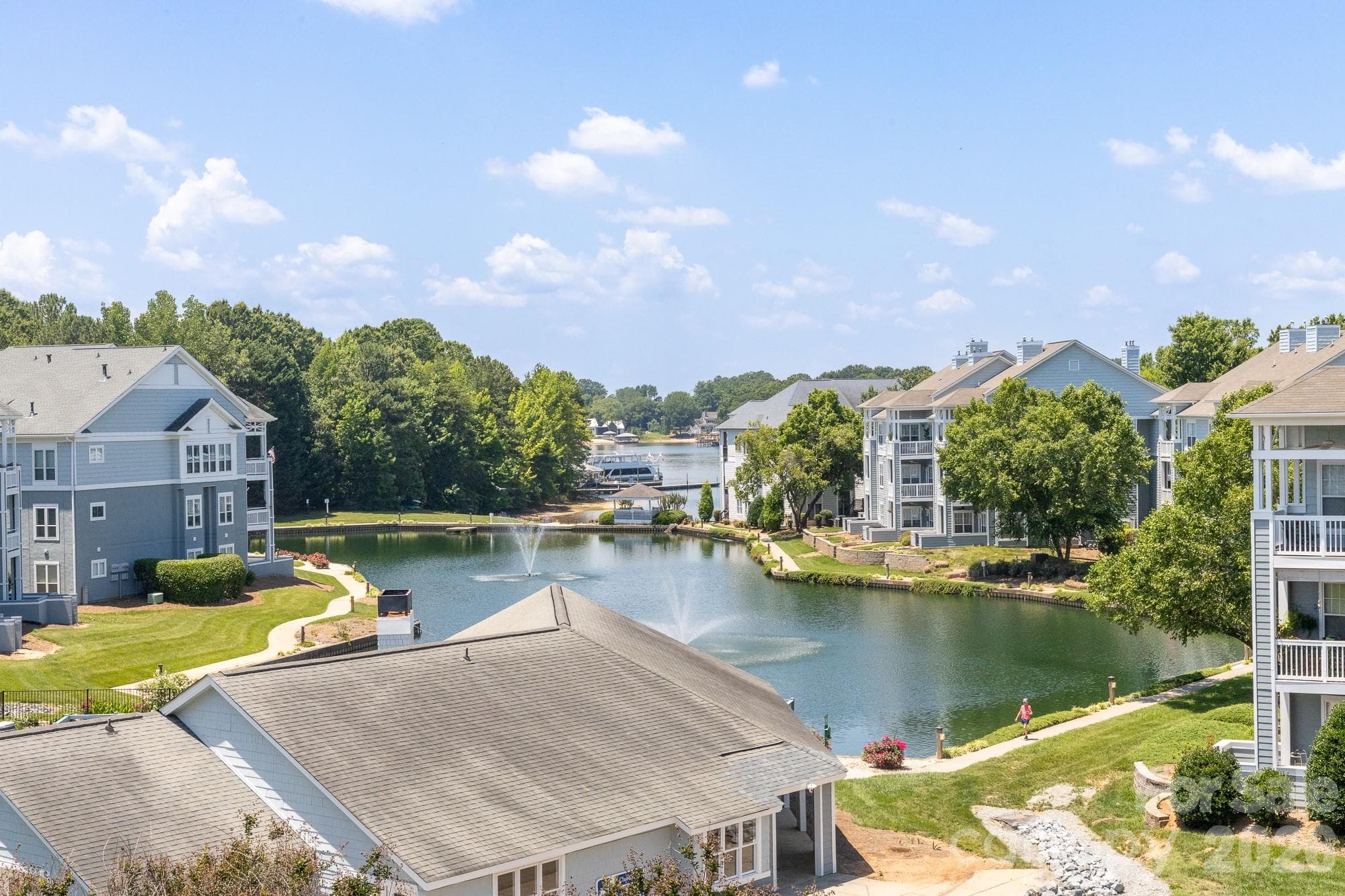 Water and Lake Norman views. - Cornelius
