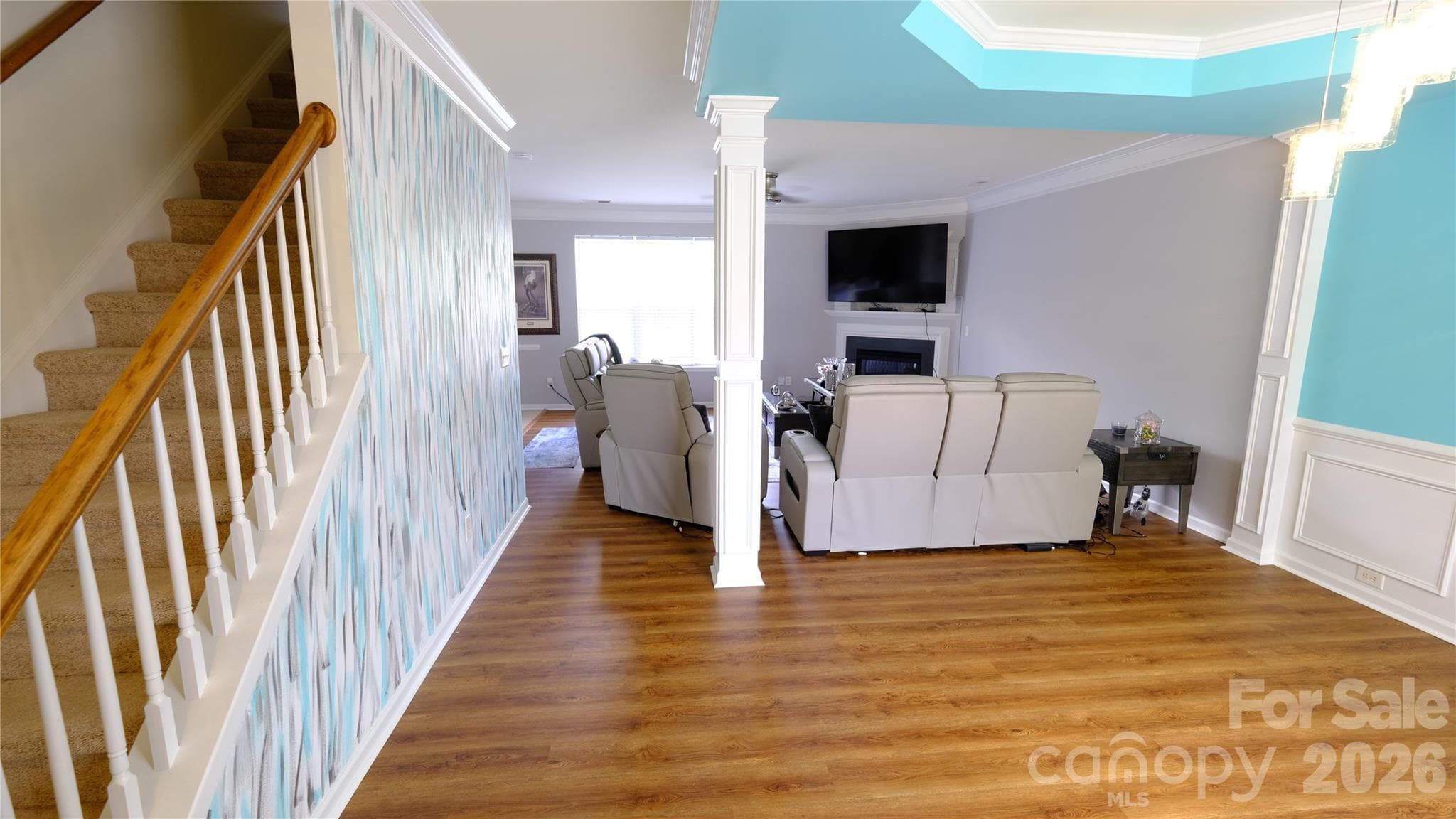 Single Family Residence at 608 Wrayhill Drive, Charlotte, photo 5 of 33