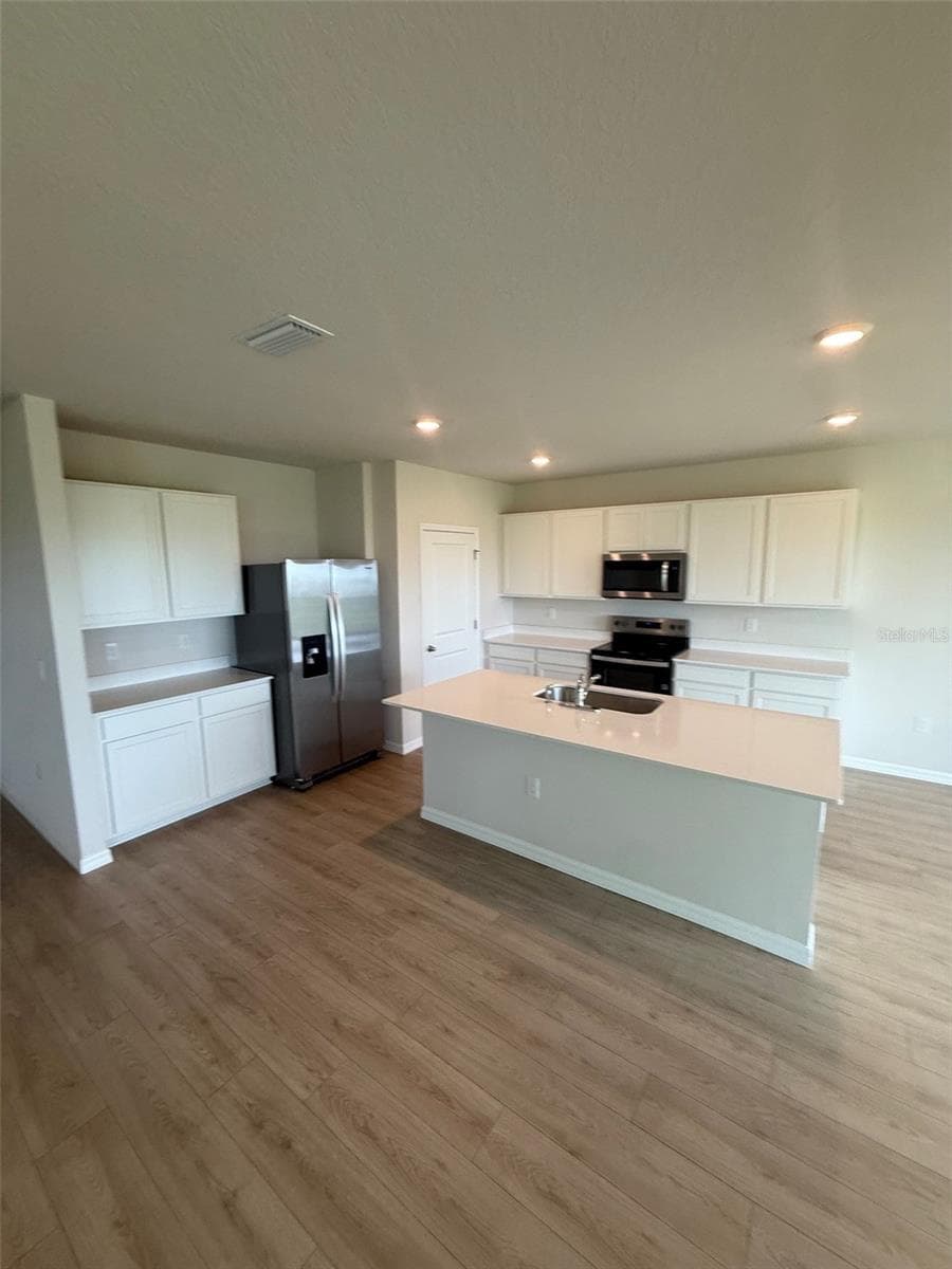 Single Family Residence at 11003 44TH AVE E, PALMETTO, photo 3 of 48