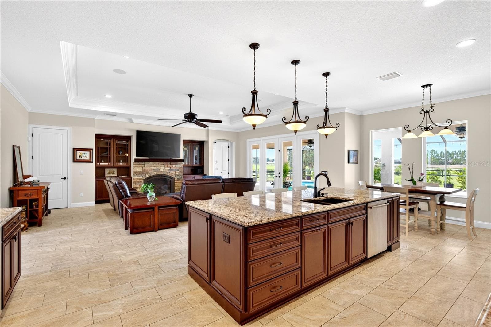 Open Concept - 5178 SW 93RD LN, OCALA