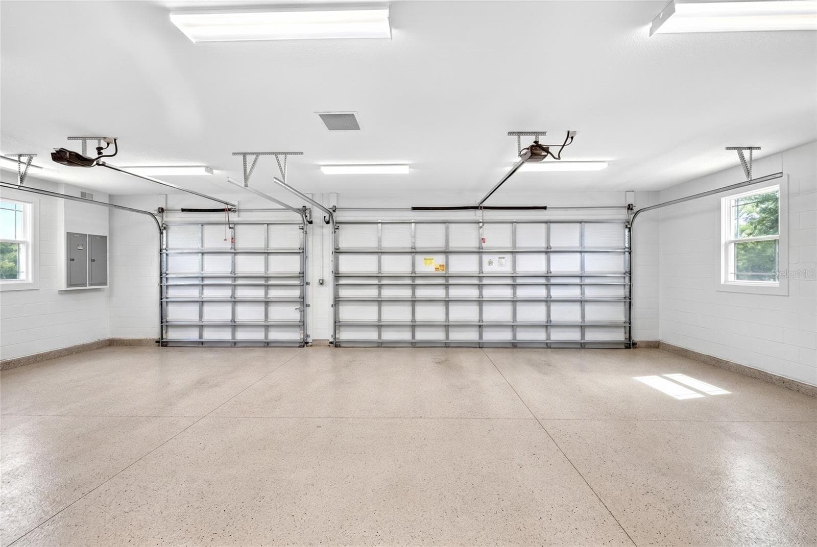 Garage - 5178 SW 93RD LN, OCALA