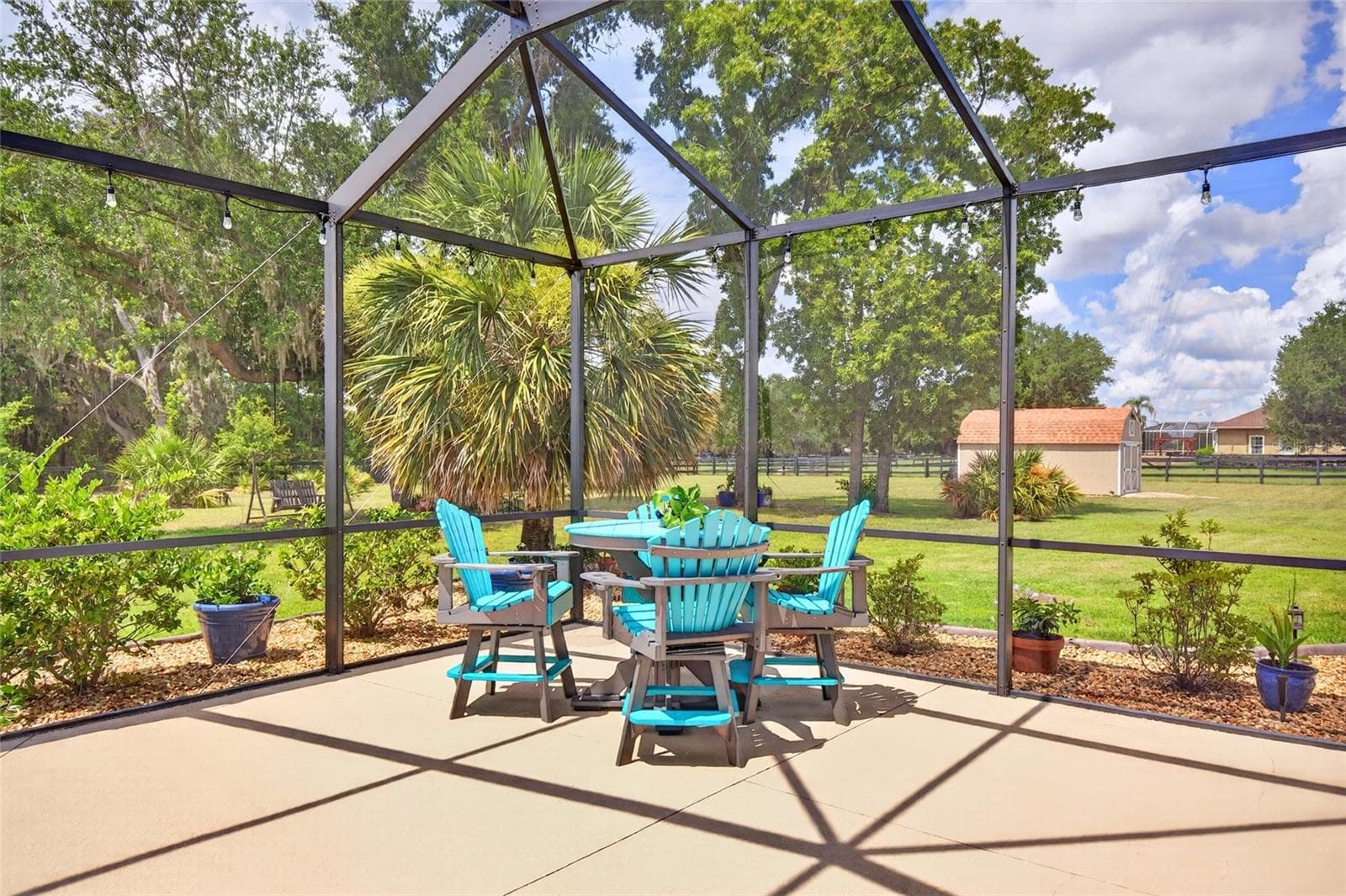 Corner of patio by pool - 5178 SW 93RD LN, OCALA