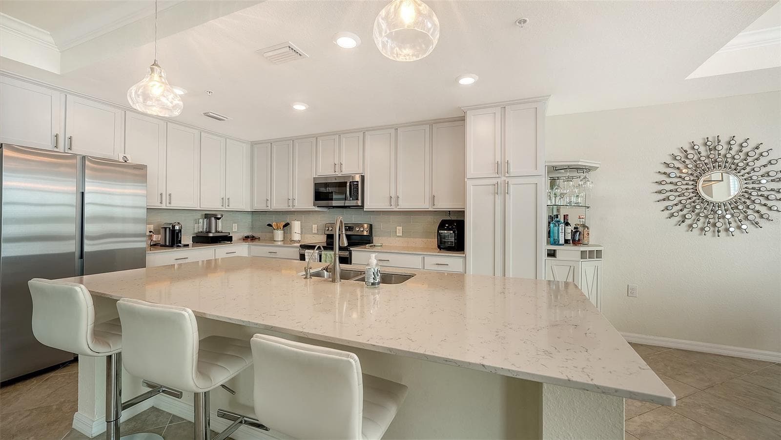 Condominium at 1020 TIDEWATER SHORES LOOP #207, BRADENTON, photo 7 of 55
