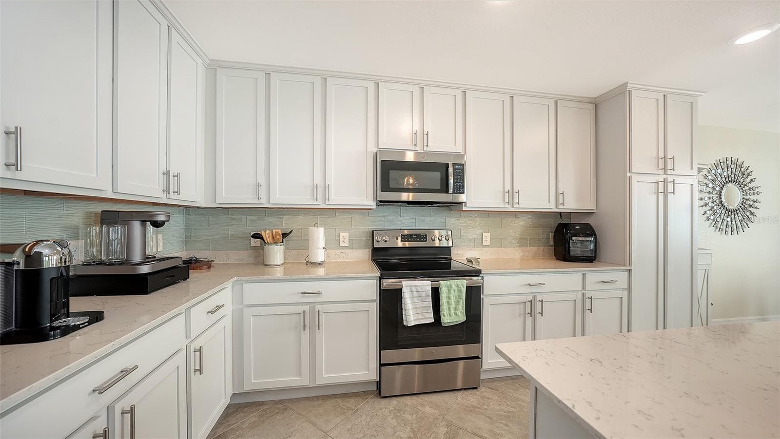 Condominium at 1020 TIDEWATER SHORES LOOP #207, BRADENTON, photo 9 of 55