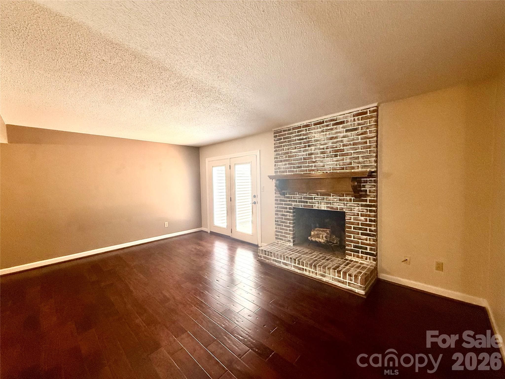 Townhouse at 2705 North Center Street NW, Hickory, photo 15 of 33