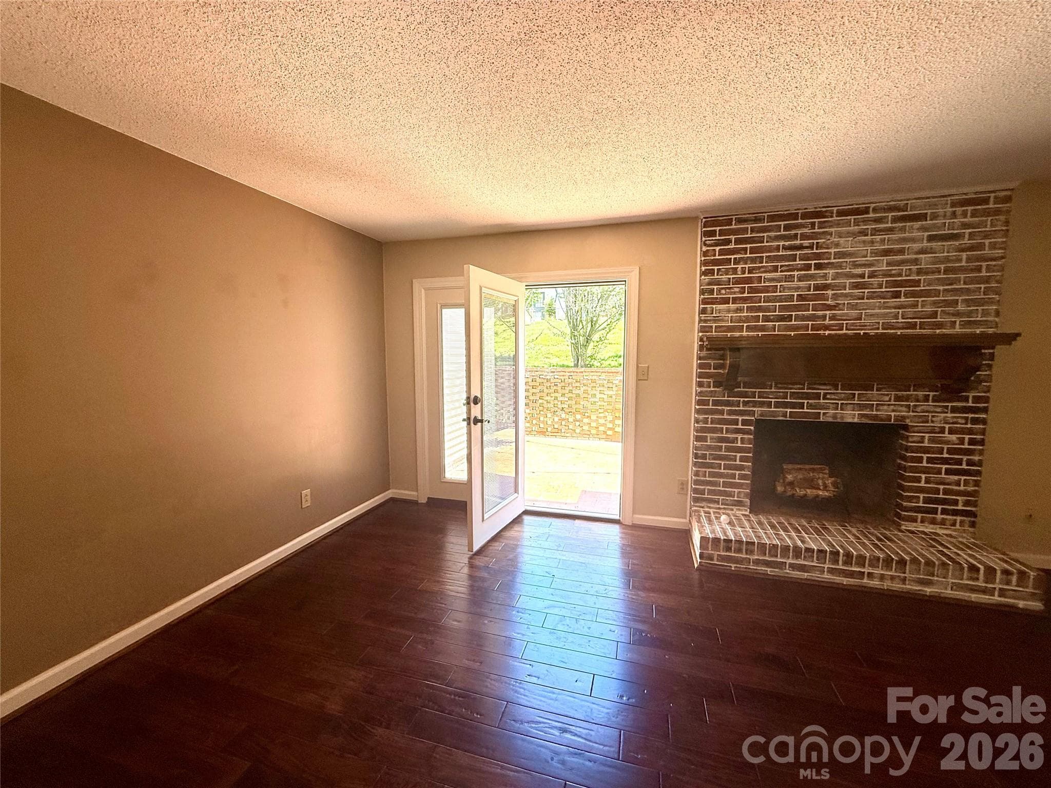 Townhouse at 2705 North Center Street NW, Hickory, photo 17 of 33