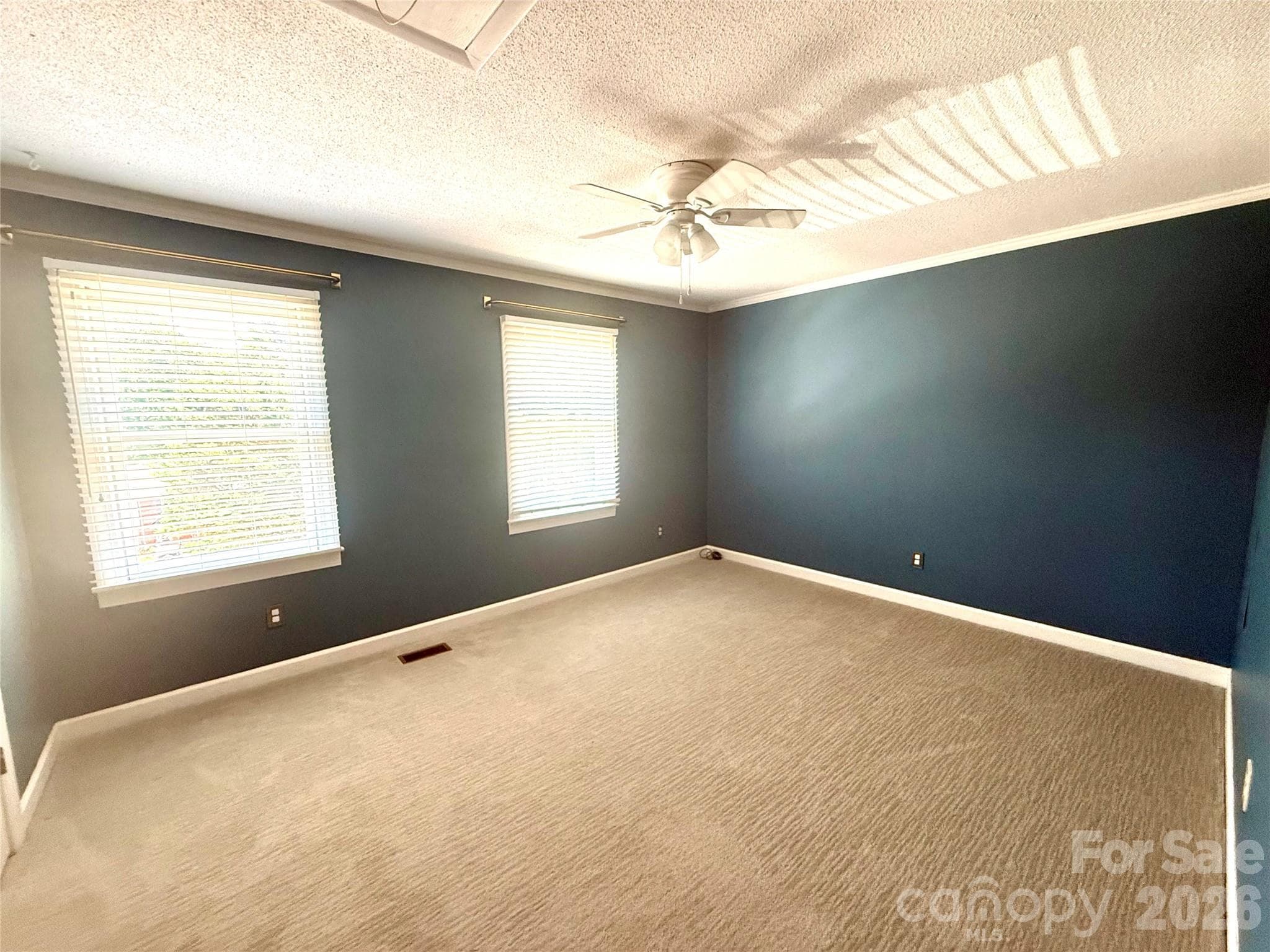 Townhouse at 2705 North Center Street NW, Hickory, photo 25 of 33