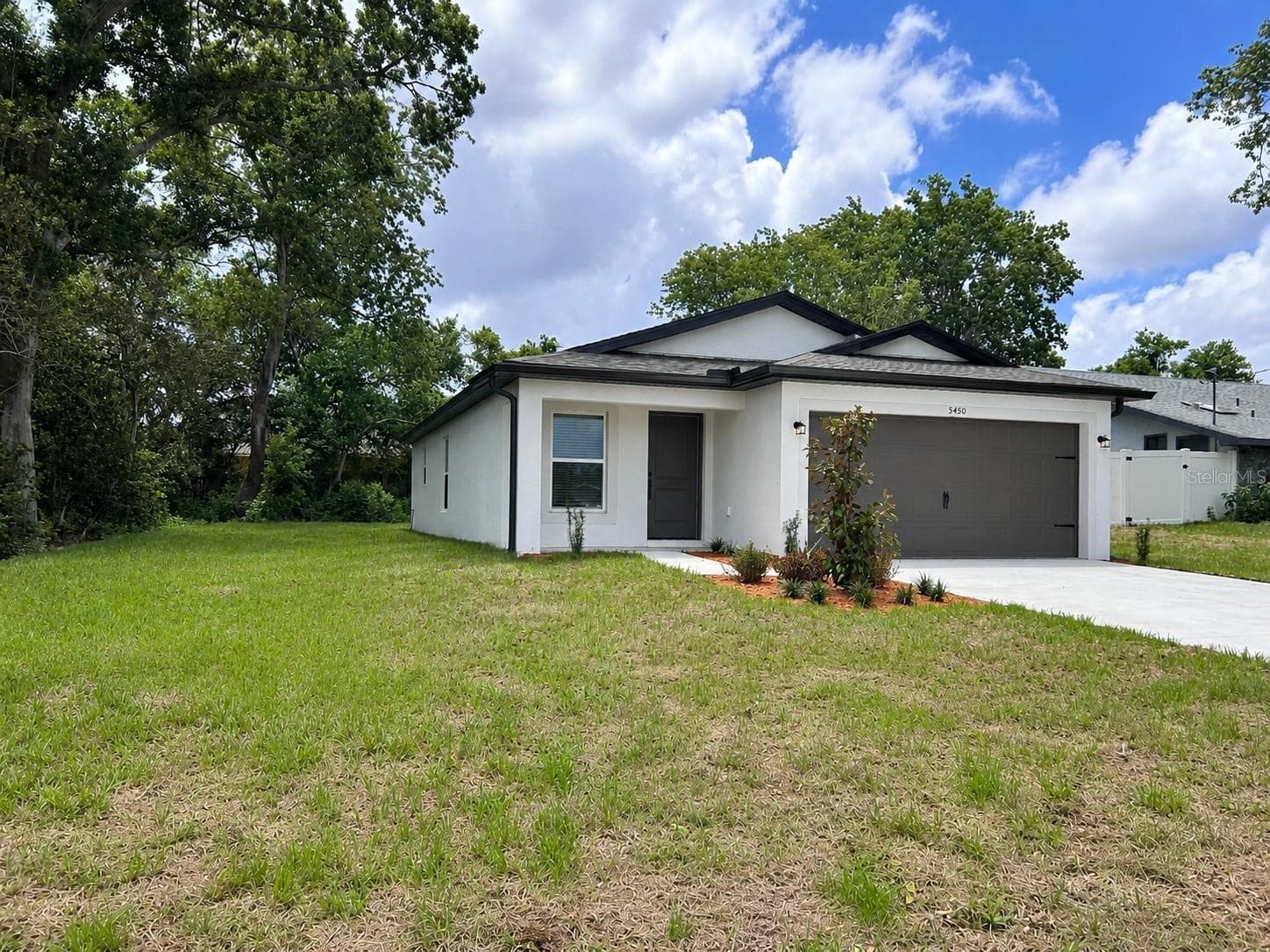 Single Family Residence at 5450 PARNELL AVE, SPRING HILL, photo 2 of 14