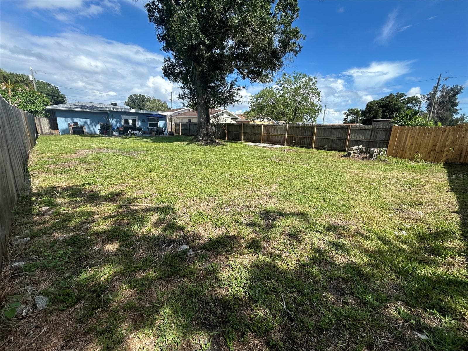 Spacious Backyard - 7128 64TH WAY N, PINELLAS PARK