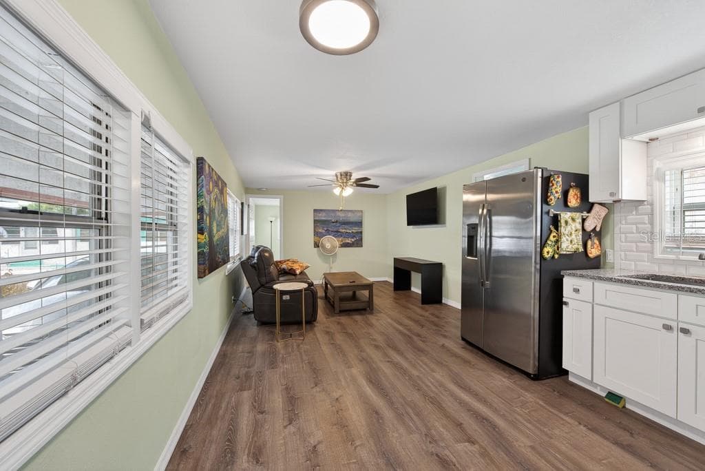 Mobile Home at 3527 TIKI DR, HOLIDAY, photo 18 of 52