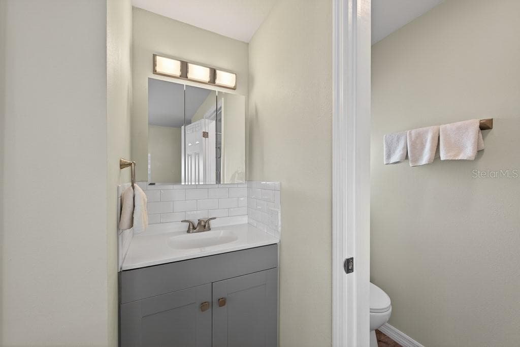 Mobile Home at 3527 TIKI DR, HOLIDAY, photo 29 of 52