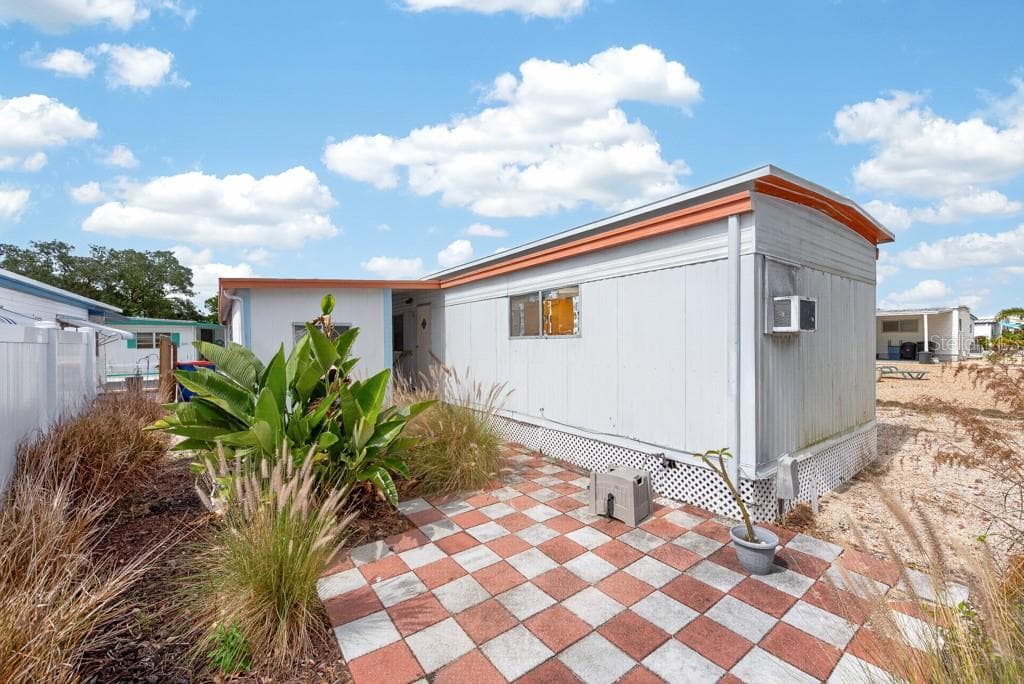 Mobile Home at 3527 TIKI DR, HOLIDAY, photo 35 of 52