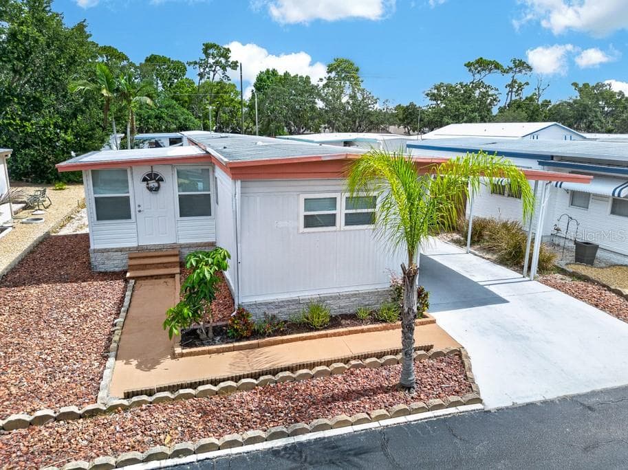 Mobile Home at 3527 TIKI DR, HOLIDAY, photo 42 of 52