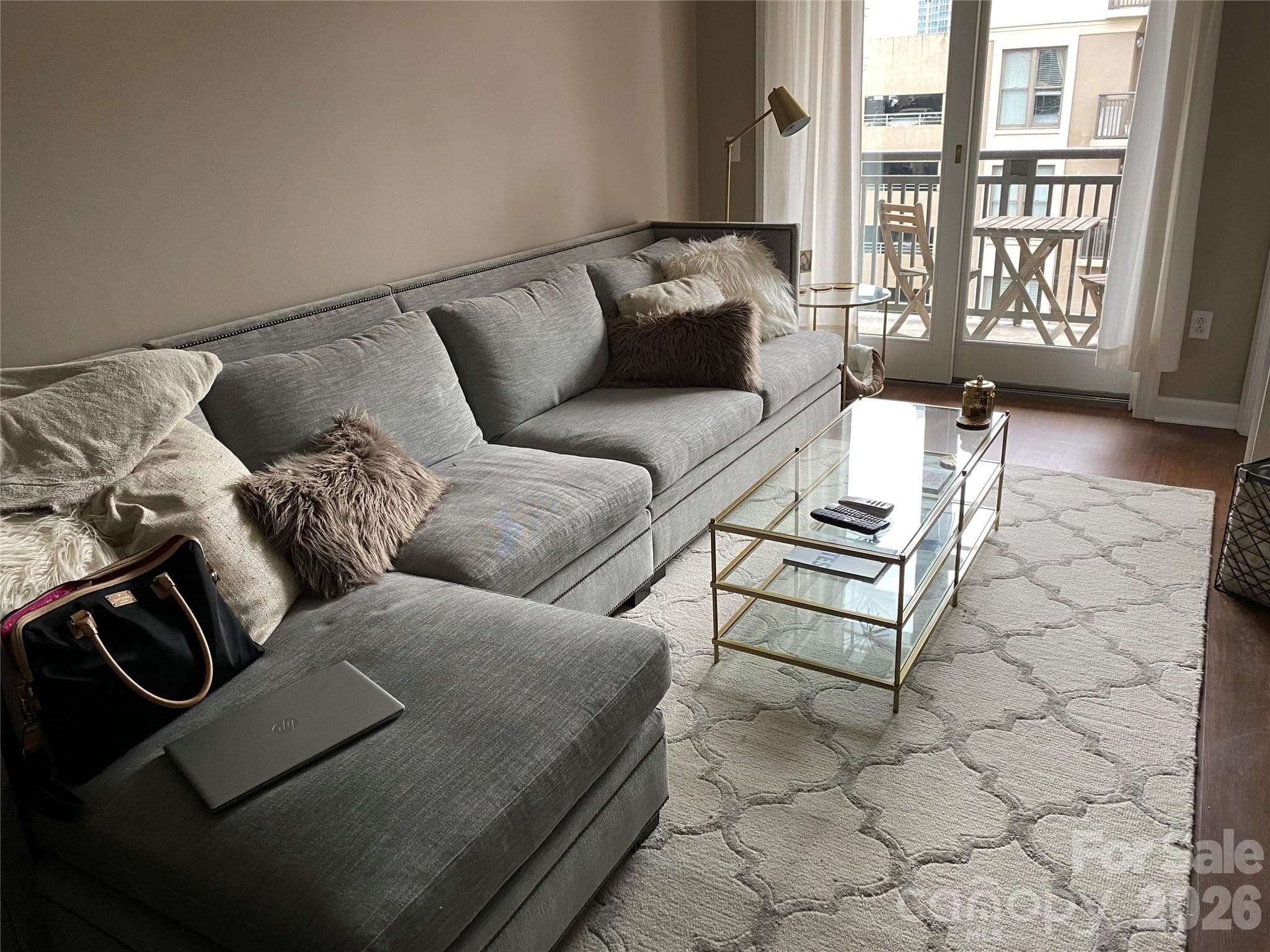 Condominium at 718 W Trade Street, Charlotte, photo 7 of 27