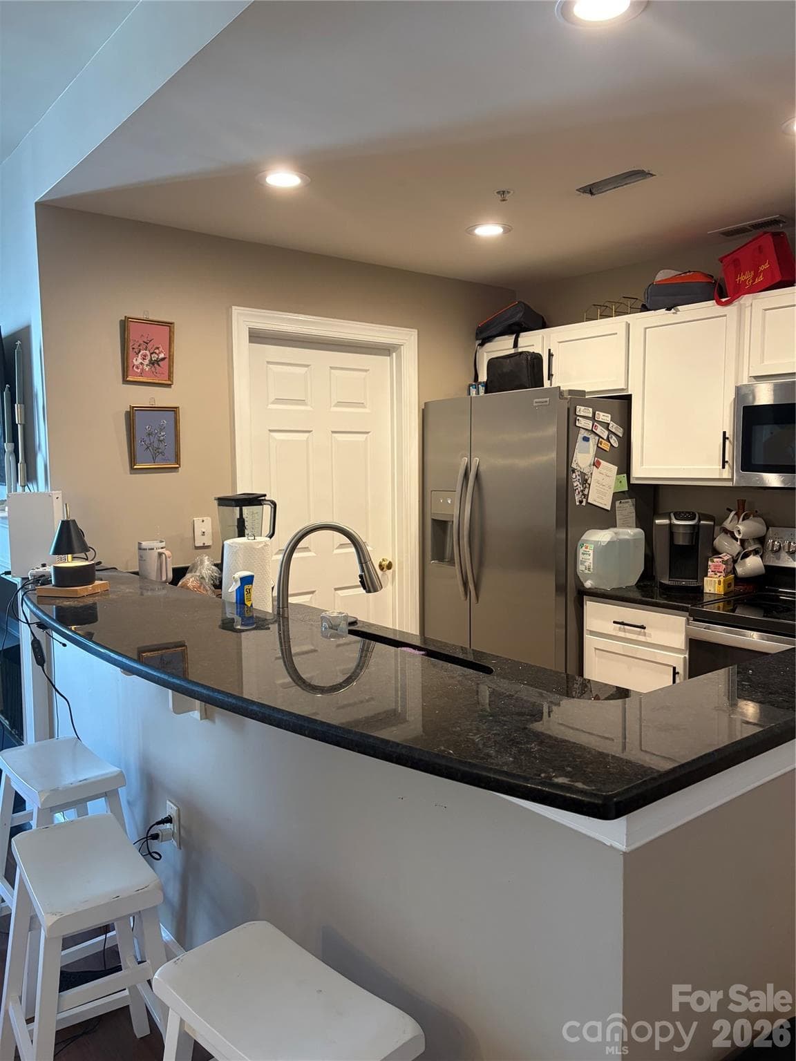 Condominium at 718 W Trade Street, Charlotte, photo 13 of 27