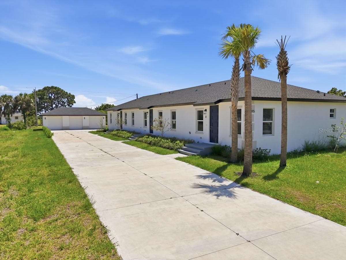 195 ROTONDA BLVD W #1-3