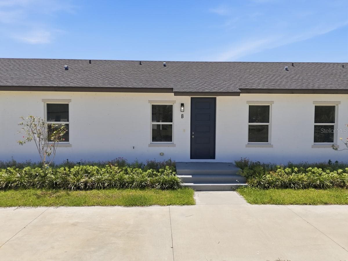 Unit B - 195 ROTONDA BLVD W #1-3, ROTONDA WEST