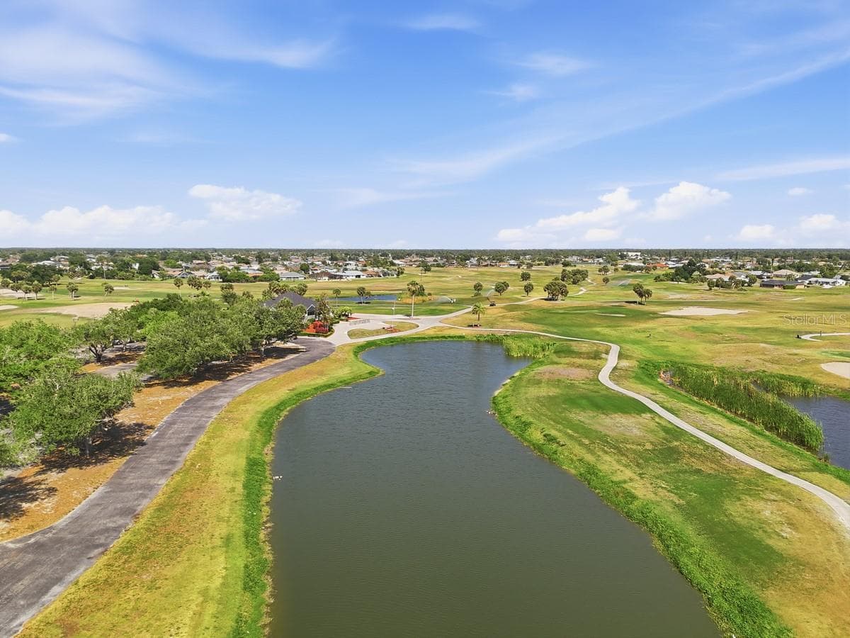 close to Golf courses - 195 ROTONDA BLVD W #1-3, ROTONDA WEST