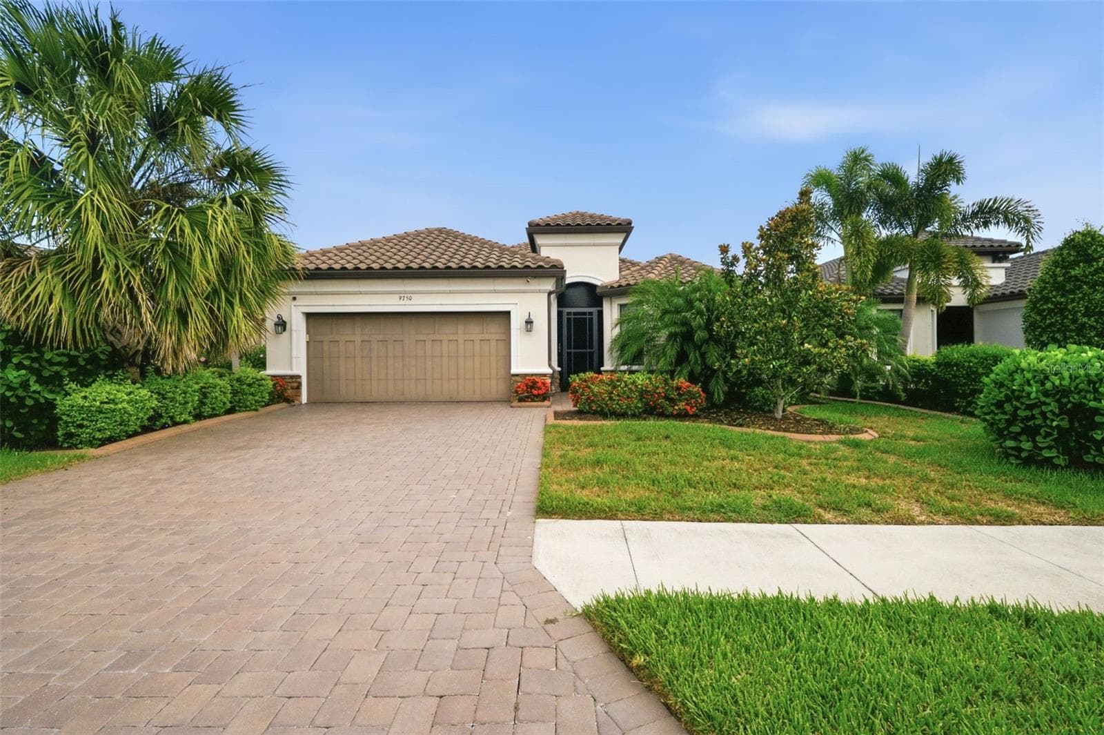 Single Family Residence at 9750 HIGHLAND PARK PL, PALMETTO, photo 3 of 87