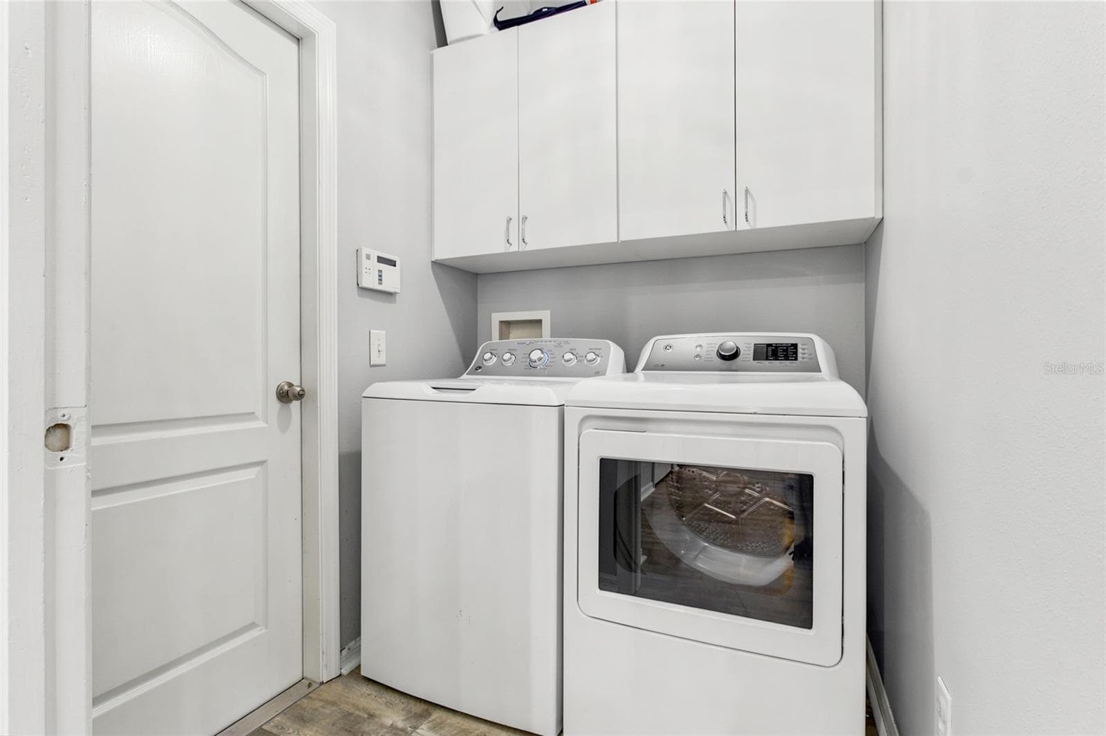 Single Family Residence at 4613 CORSAGE DR, LUTZ, photo 10 of 50