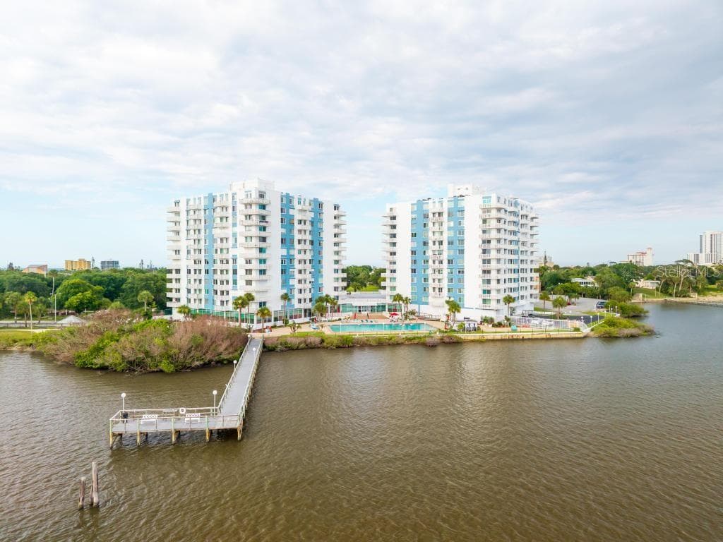 Condominium at 925 N HALIFAX AVE #410, DAYTONA BEACH, photo 55 of 77