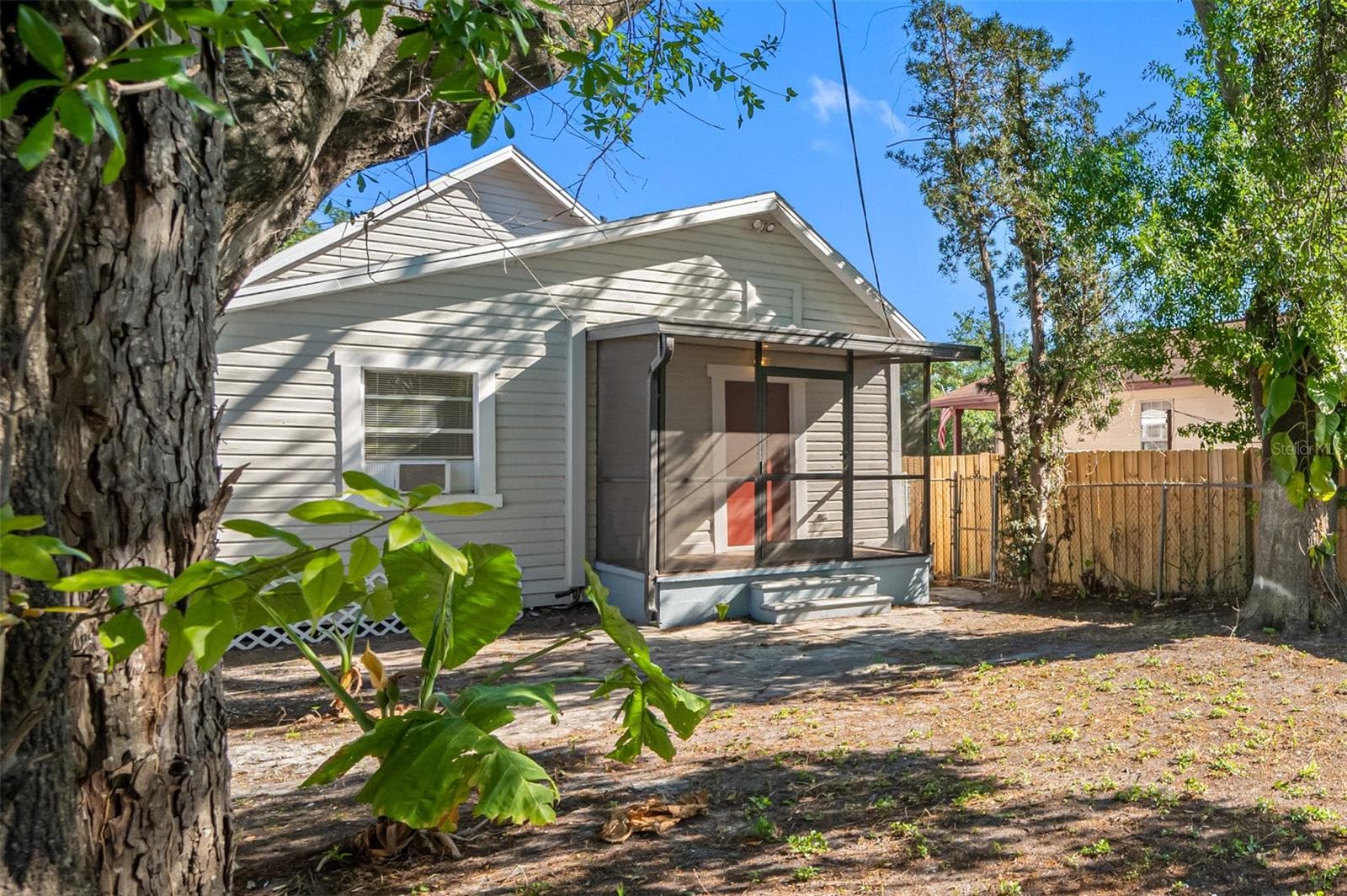 Single Family Residence at 2118 W PALMETTO ST, TAMPA, photo 17 of 21