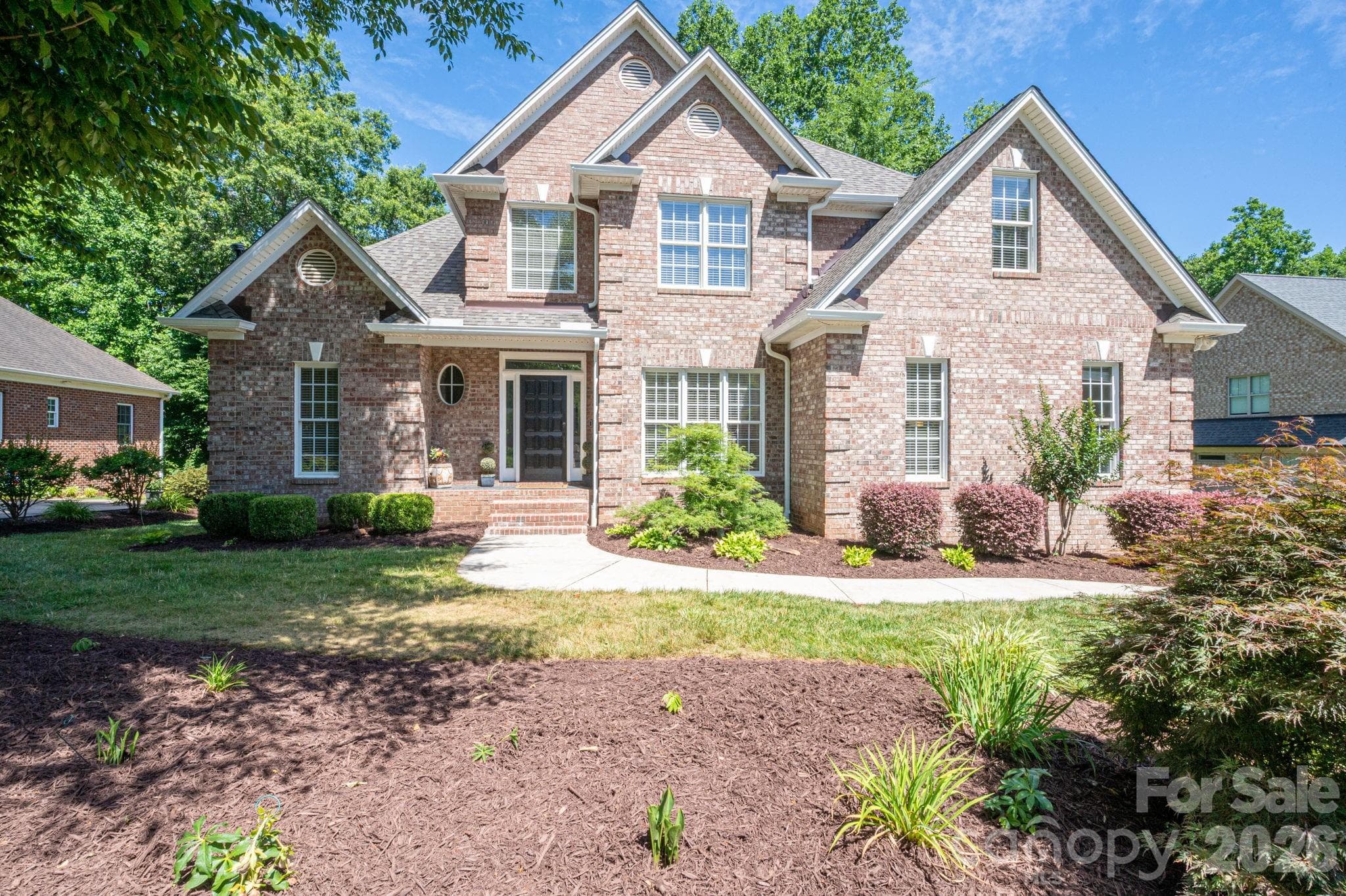 4017 Foxes Trail
