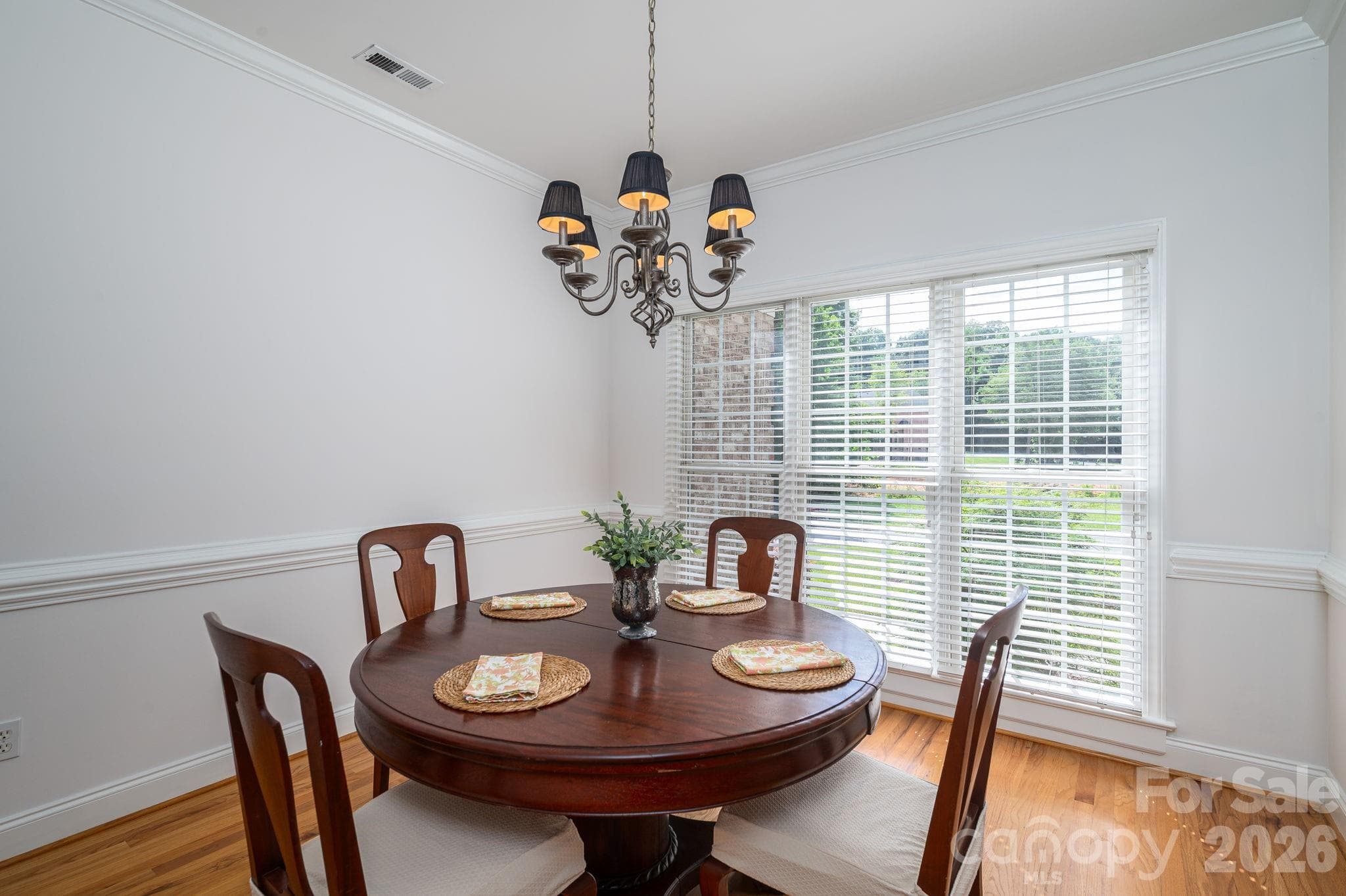 Single Family Residence at 4017 Foxes Trail, Cramerton, photo 8 of 47