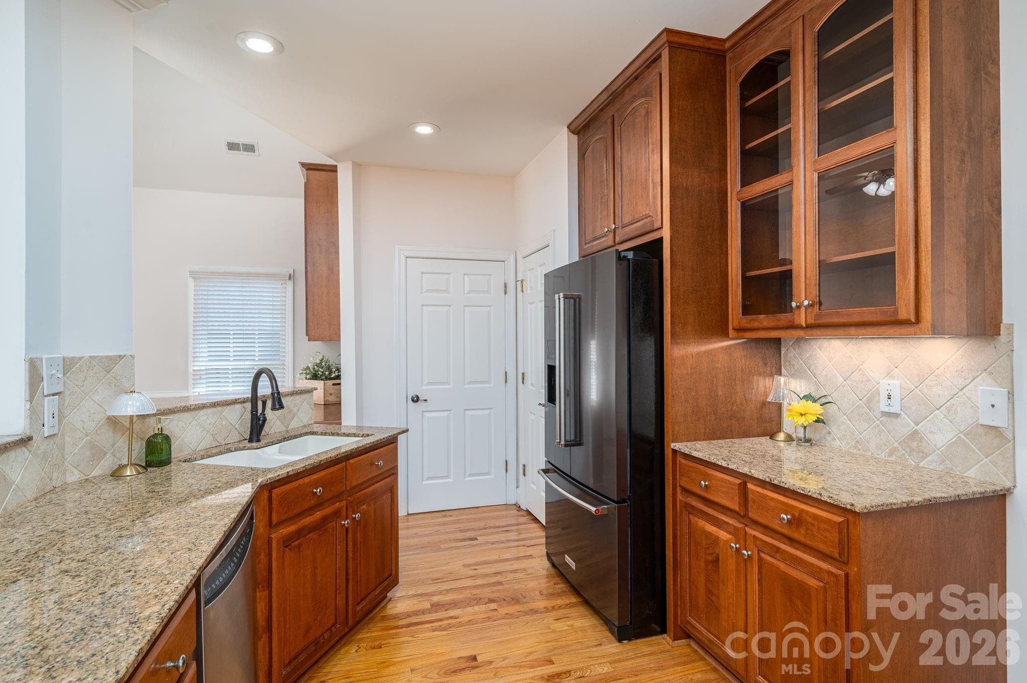 Single Family Residence at 4017 Foxes Trail, Cramerton, photo 19 of 47