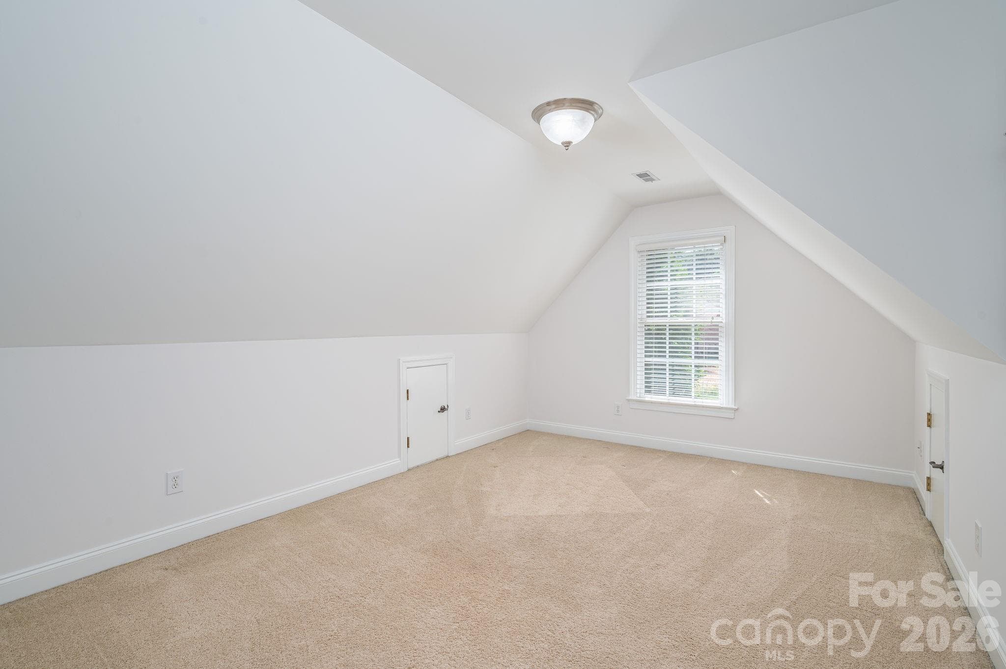 Bedroom that could be used as bonus room. - 4017 Foxes Trail, Cramerton