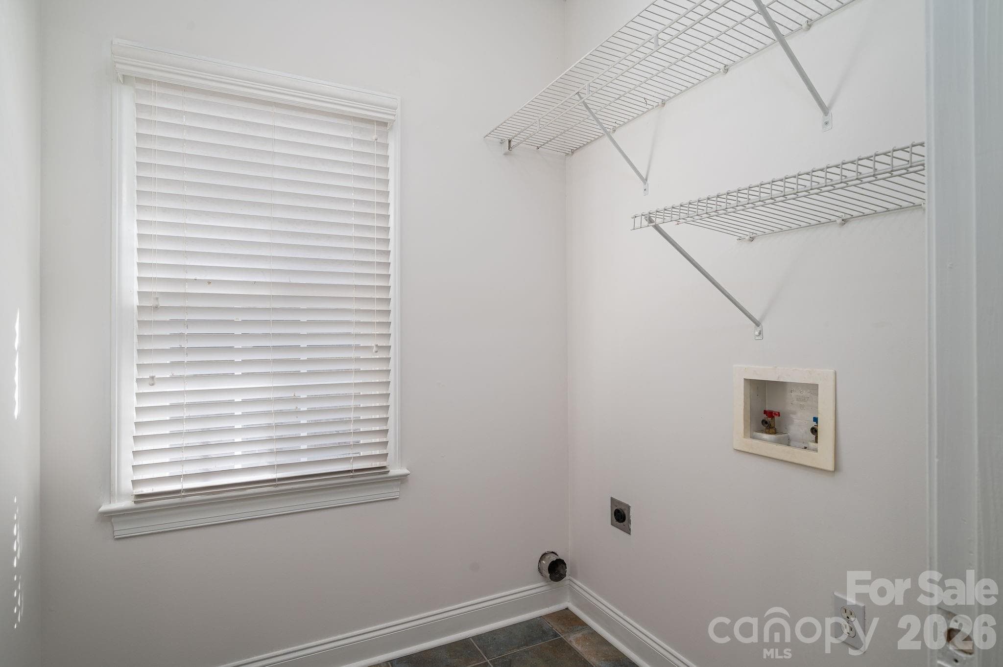 Laundry on the Main. - 4017 Foxes Trail, Cramerton