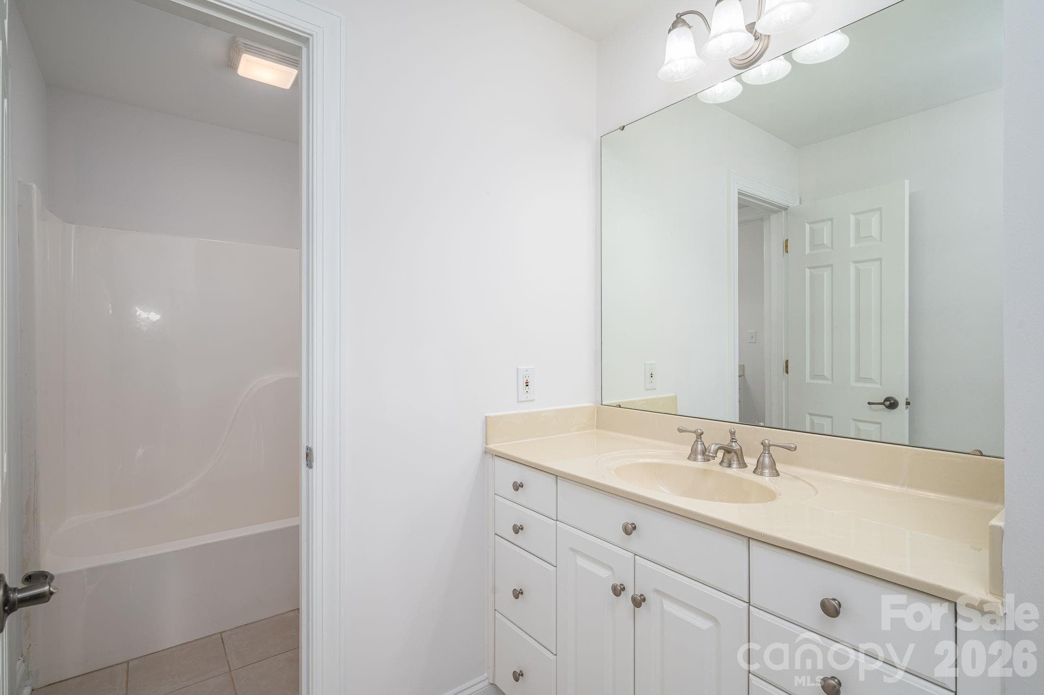 Single Family Residence at 4017 Foxes Trail, Cramerton, photo 35 of 47