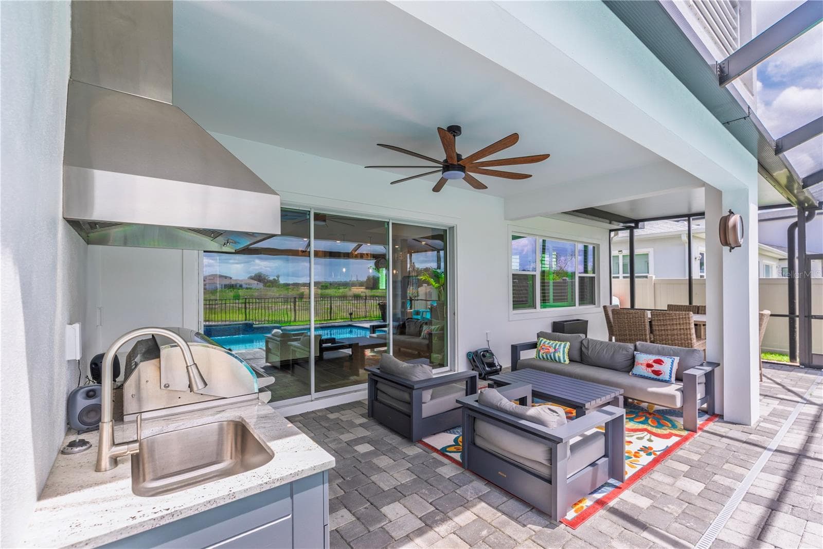Extended covered pool lanai. - 10706 TORCHWOOD SEA WAY, SAN ANTONIO