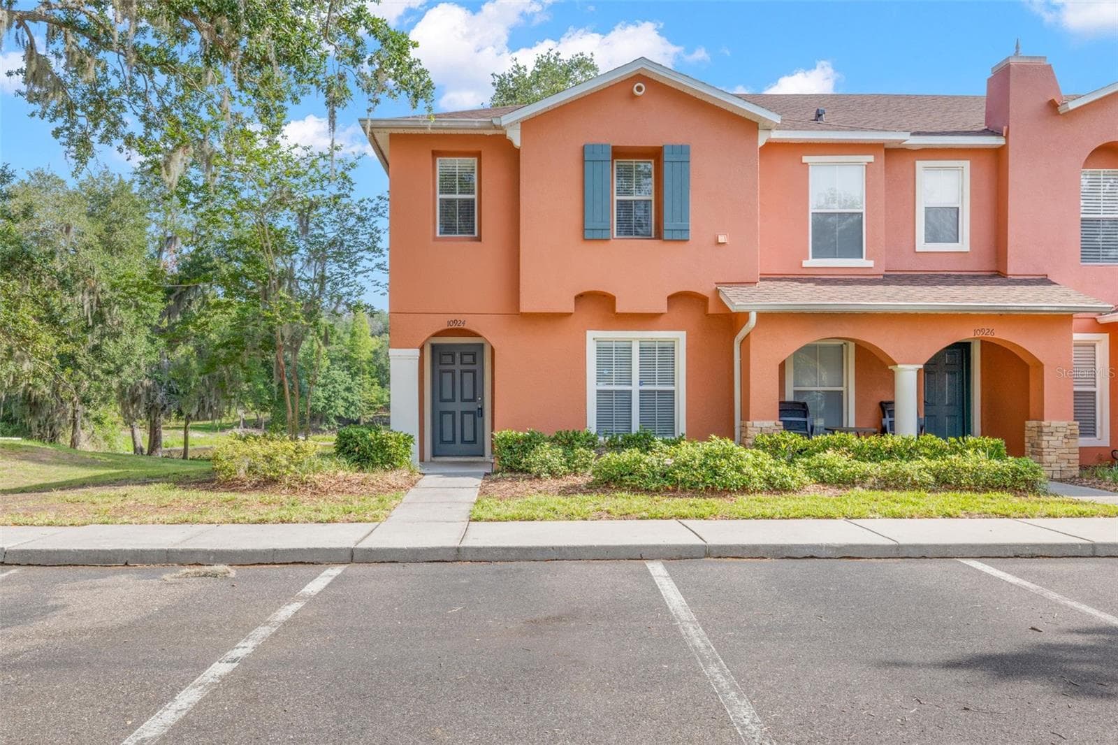 10924 JOHANNA AVE