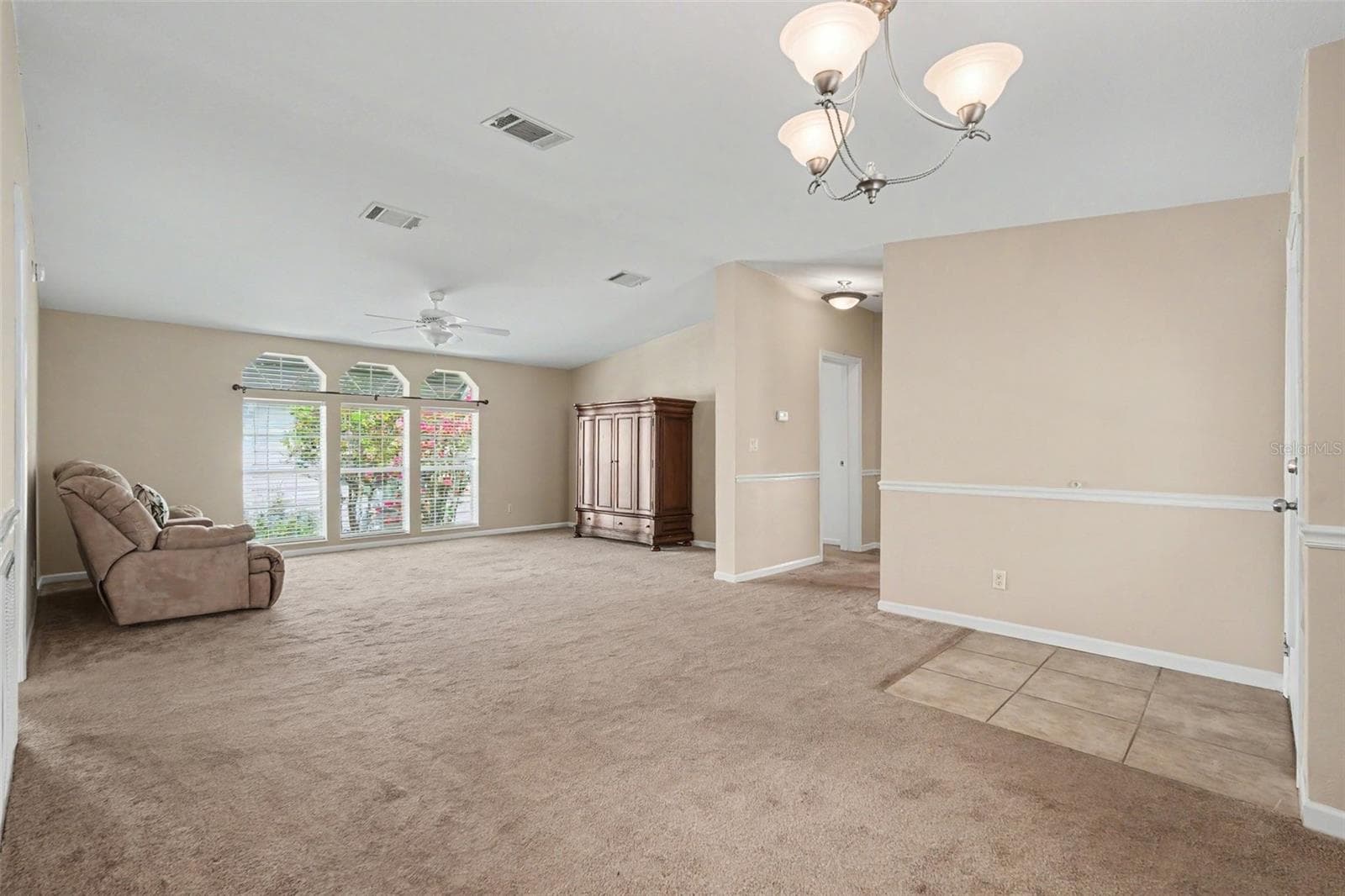 Manufactured Home at 37536 GILL AVE, ZEPHYRHILLS, photo 5 of 26