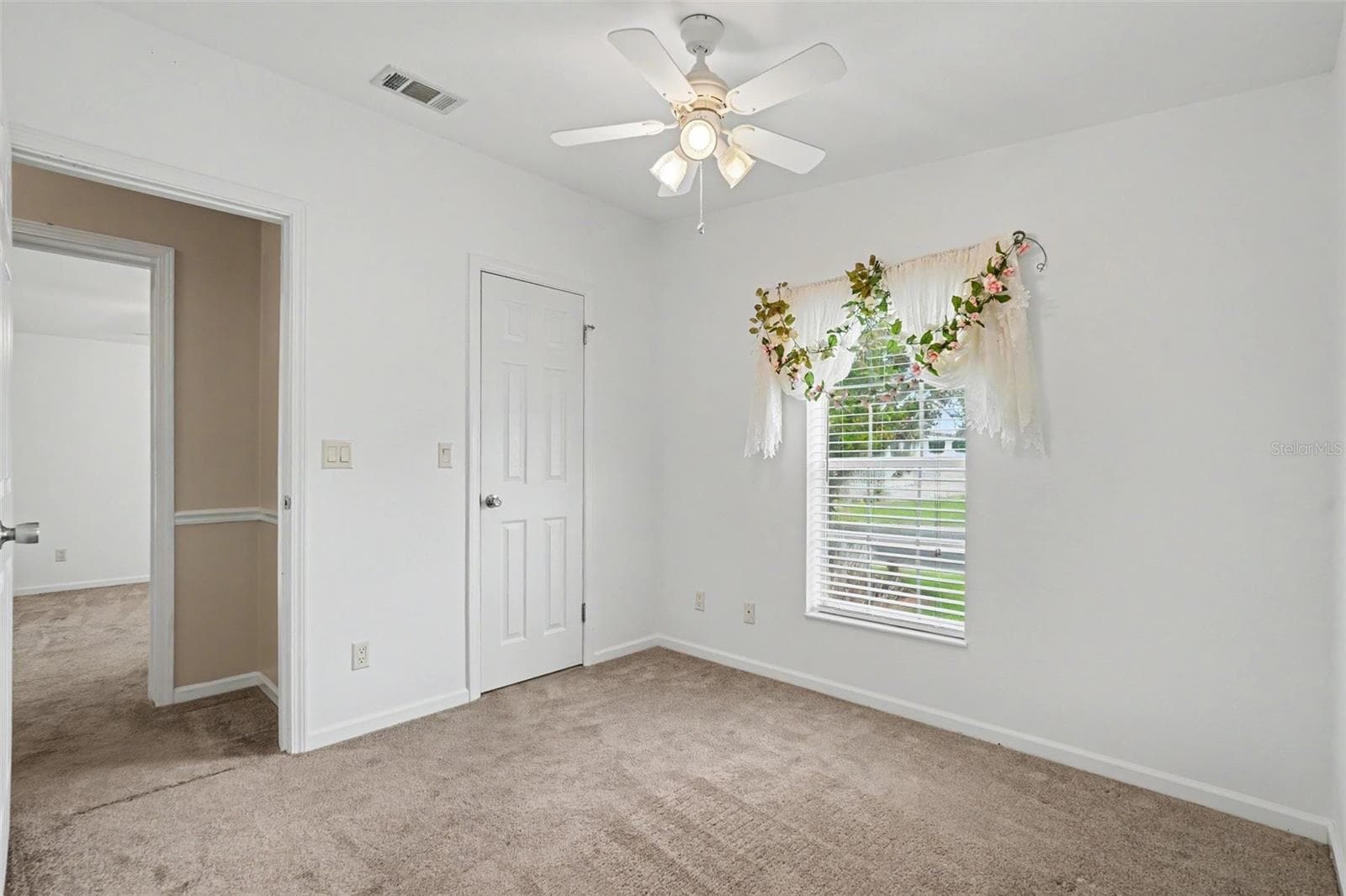 Manufactured Home at 37536 GILL AVE, ZEPHYRHILLS, photo 19 of 26