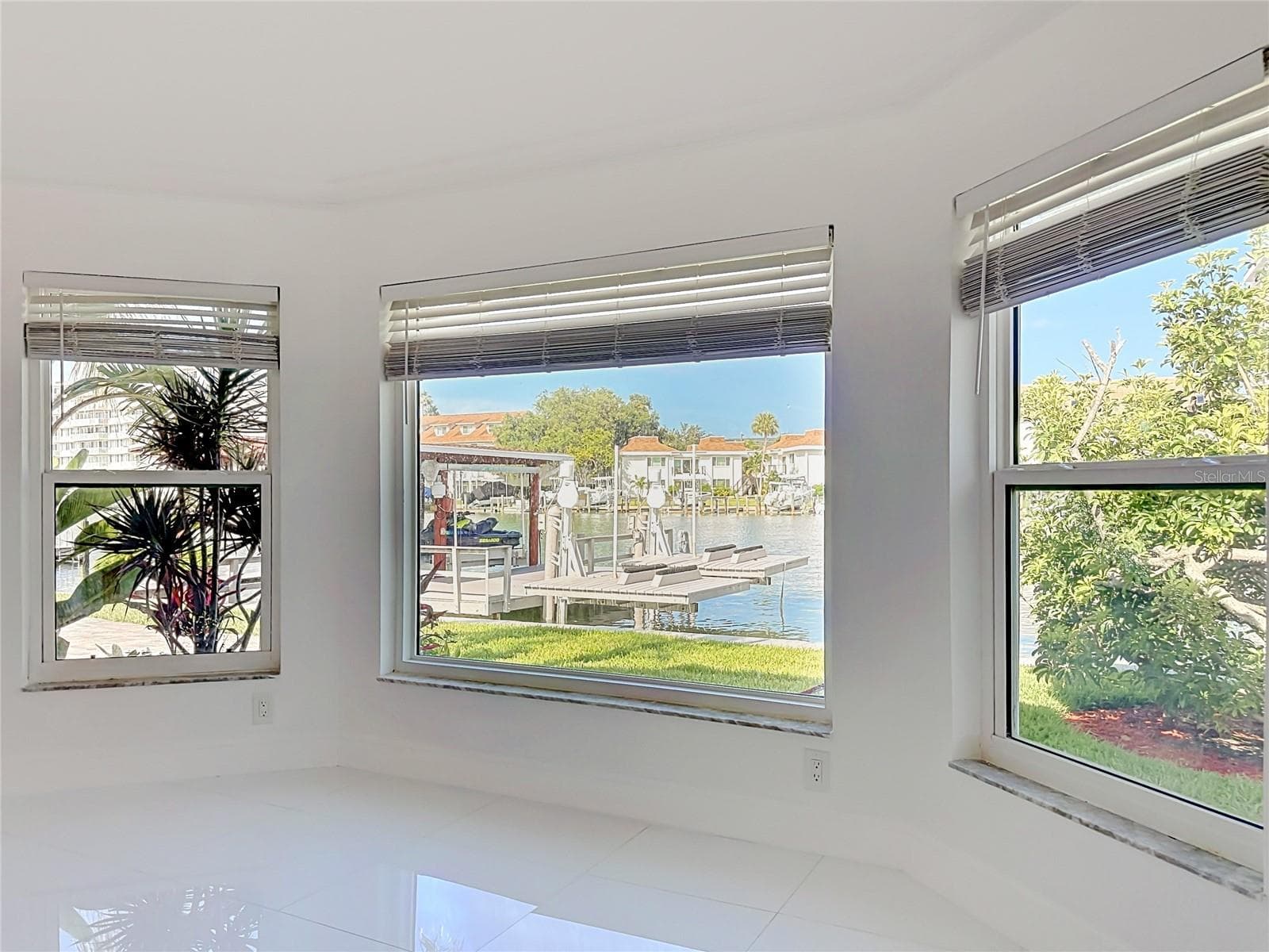 Single Family Residence at 324 LEEWARD IS, CLEARWATER BEACH, photo 33 of 77