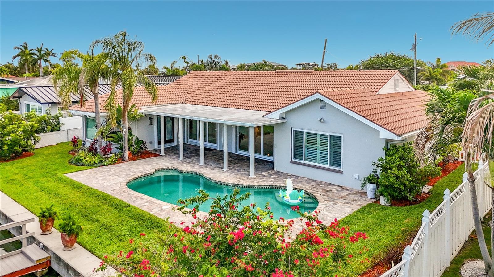 Single Family Residence at 324 LEEWARD IS, CLEARWATER BEACH, photo 56 of 77