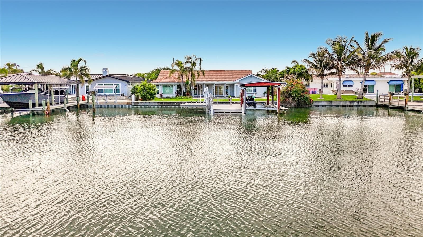 Single Family Residence at 324 LEEWARD IS, CLEARWATER BEACH, photo 66 of 77