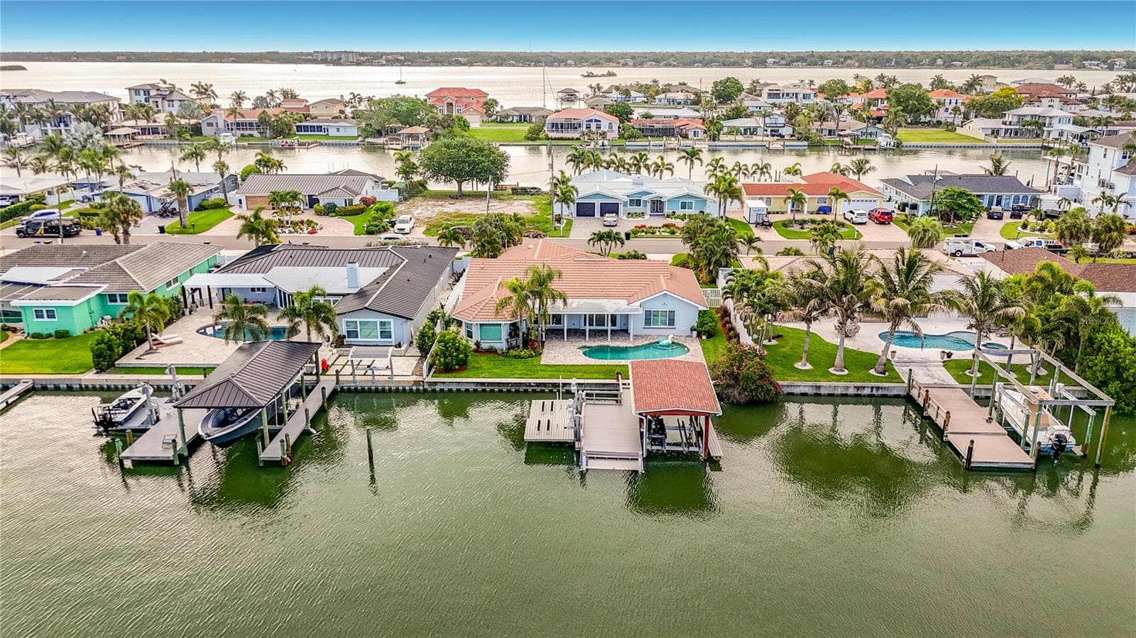 Single Family Residence at 324 LEEWARD IS, CLEARWATER BEACH, photo 67 of 77