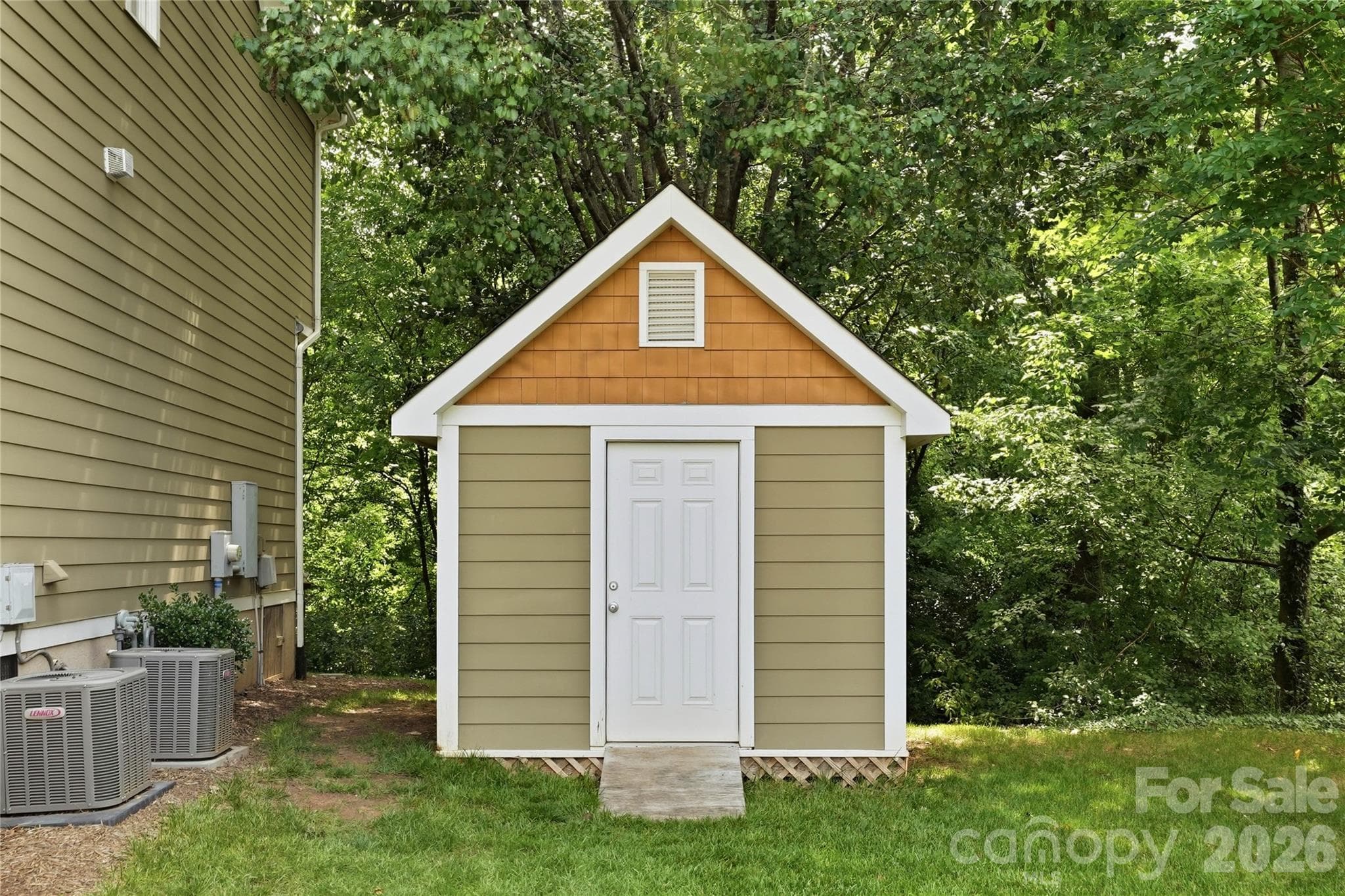 Single Family Residence at Charlotte, photo 32 of 39