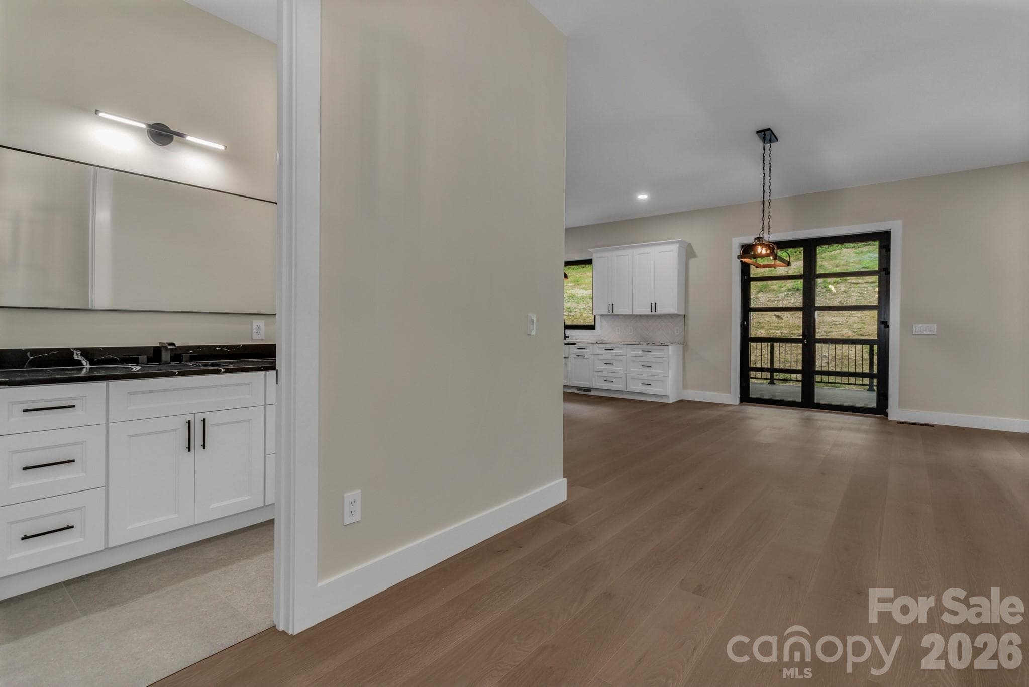 Single Family Residence at 63 Winding Ridge Road, Fairview, photo 7 of 47