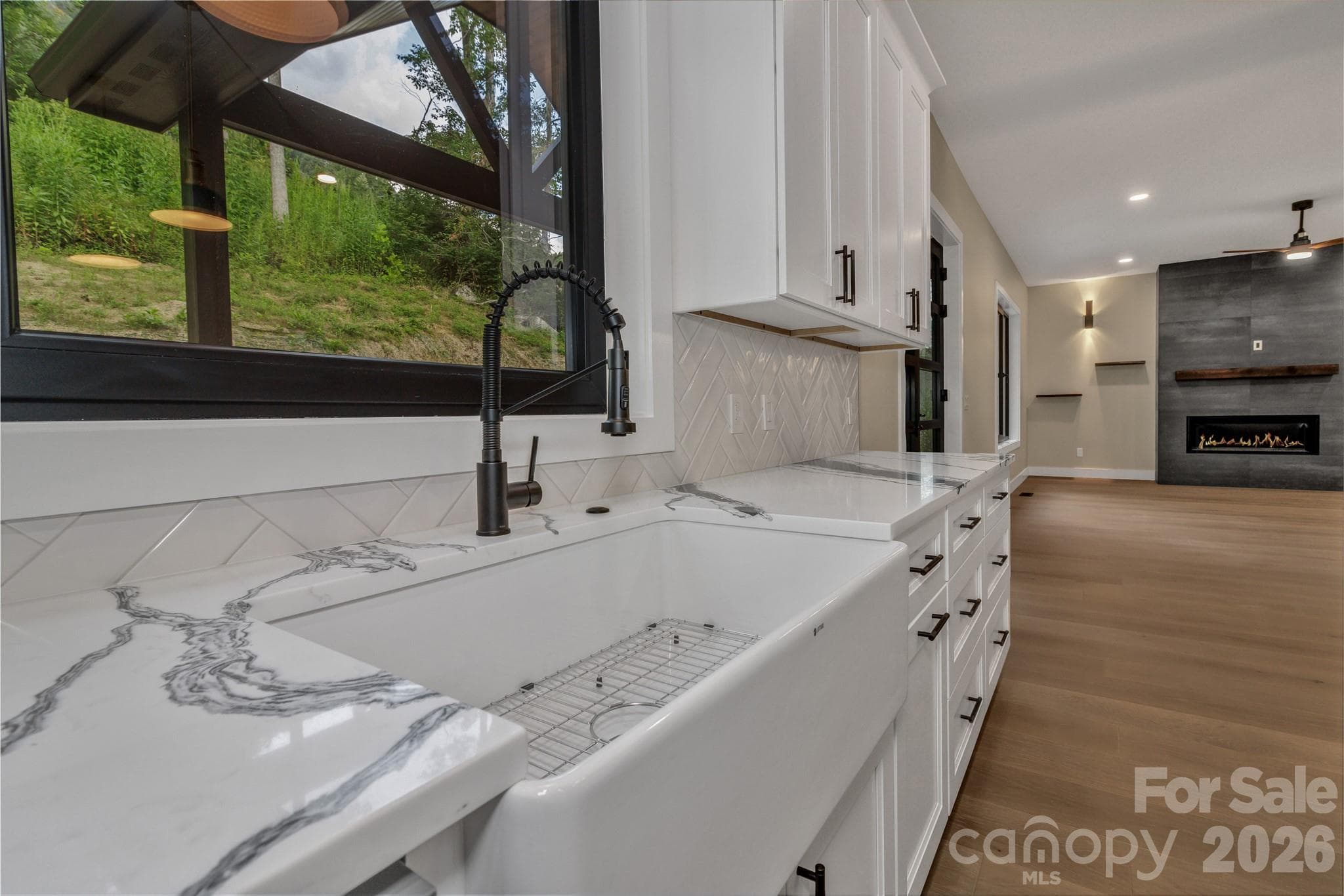 Single Family Residence at 63 Winding Ridge Road, Fairview, photo 21 of 47