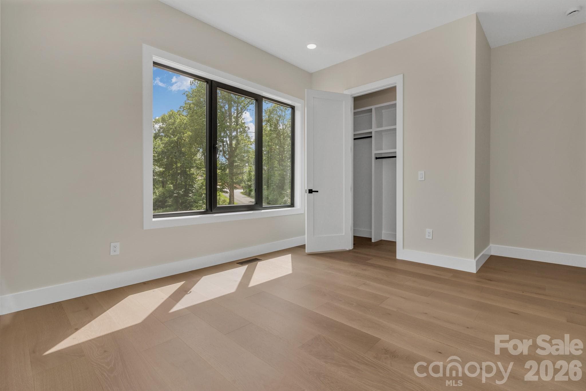Single Family Residence at 63 Winding Ridge Road, Fairview, photo 32 of 47