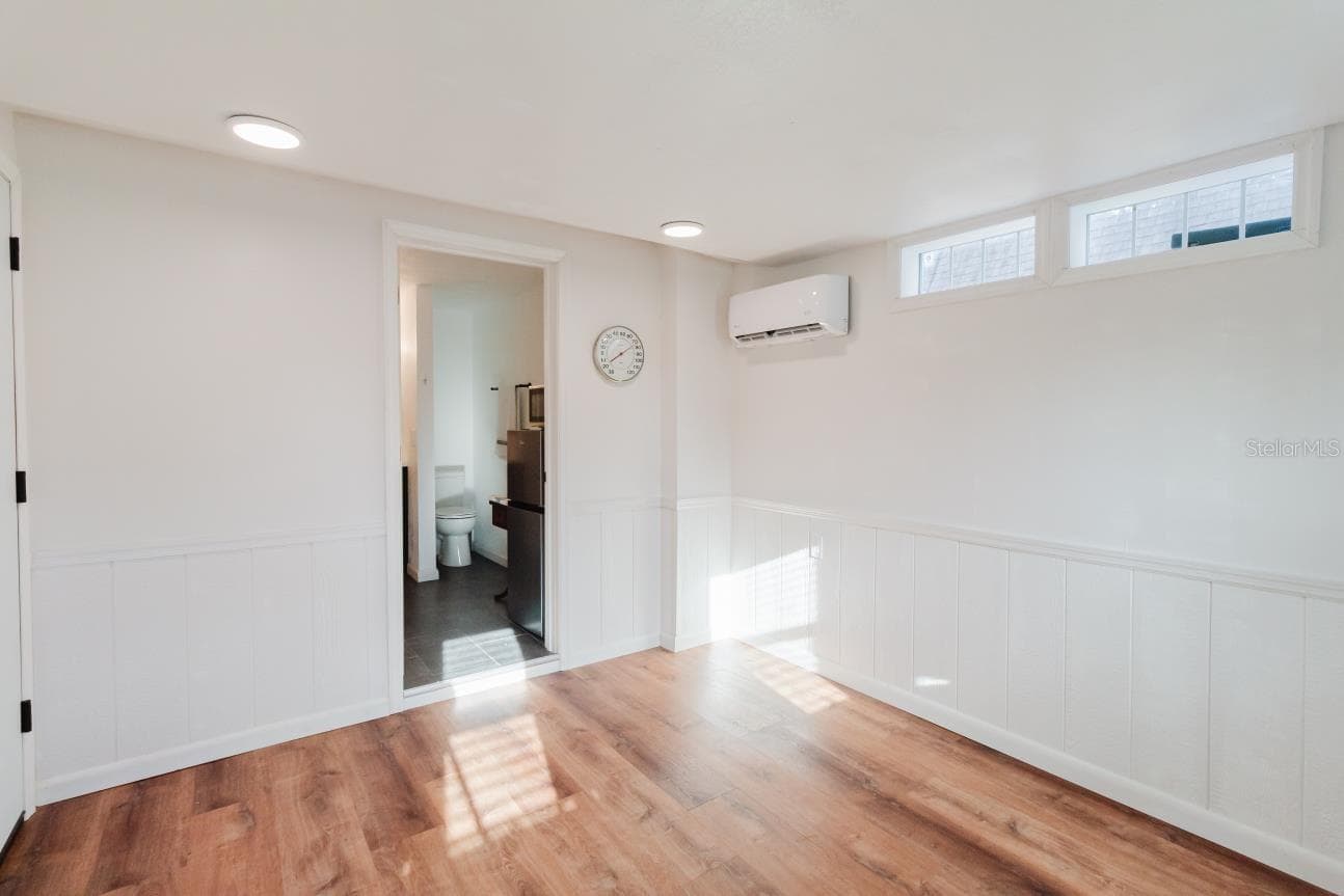 In law suite - 96 NEW YORK AVE, DUNEDIN