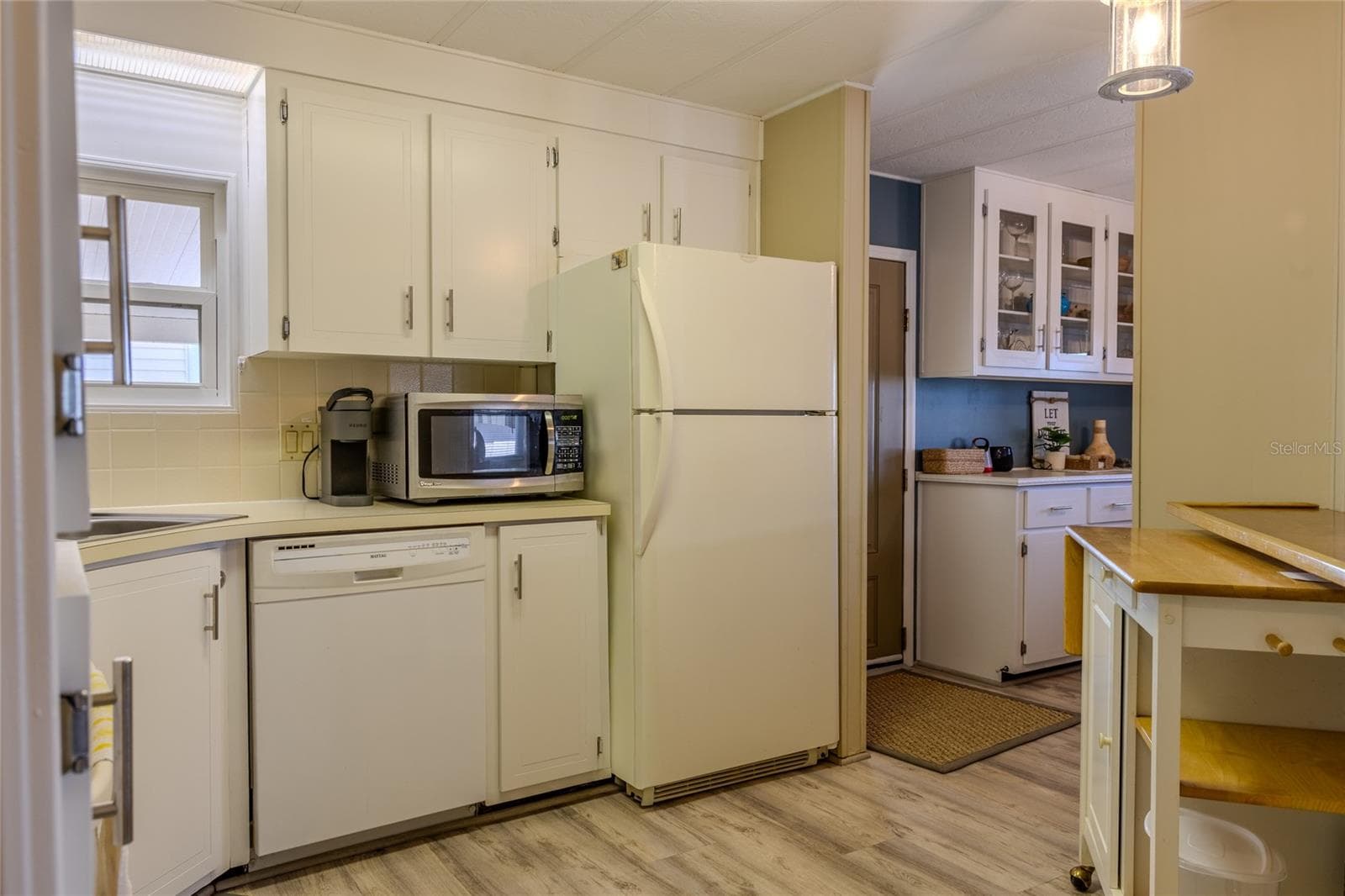 Manufactured Home at 2100 KINGS HWY #870, PORT CHARLOTTE, photo 6 of 72