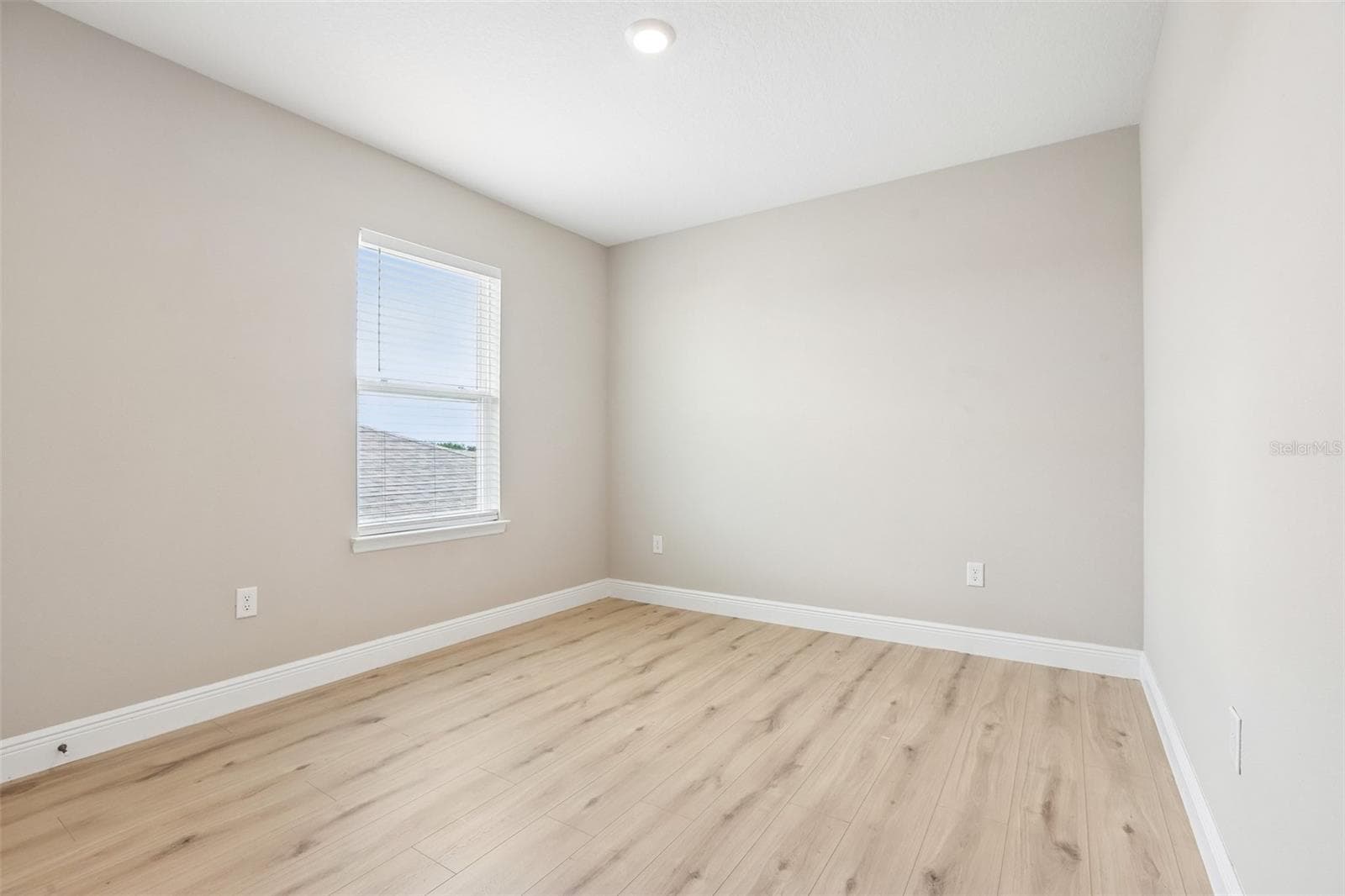 Single Family Residence at 327 MANGROVE MANOR DR, APOLLO BEACH, photo 20 of 30