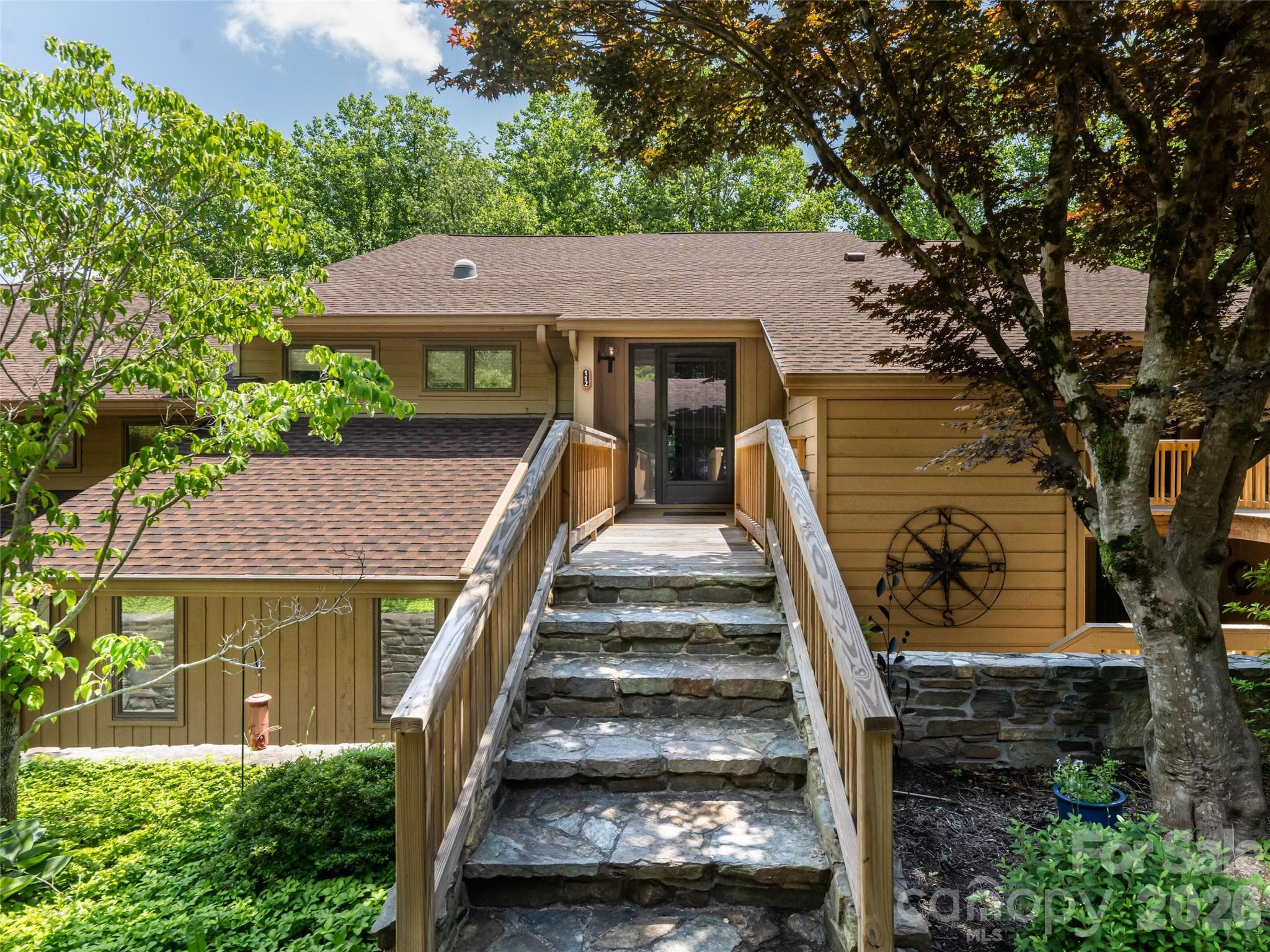 Condominium at Hendersonville, photo 2 of 34